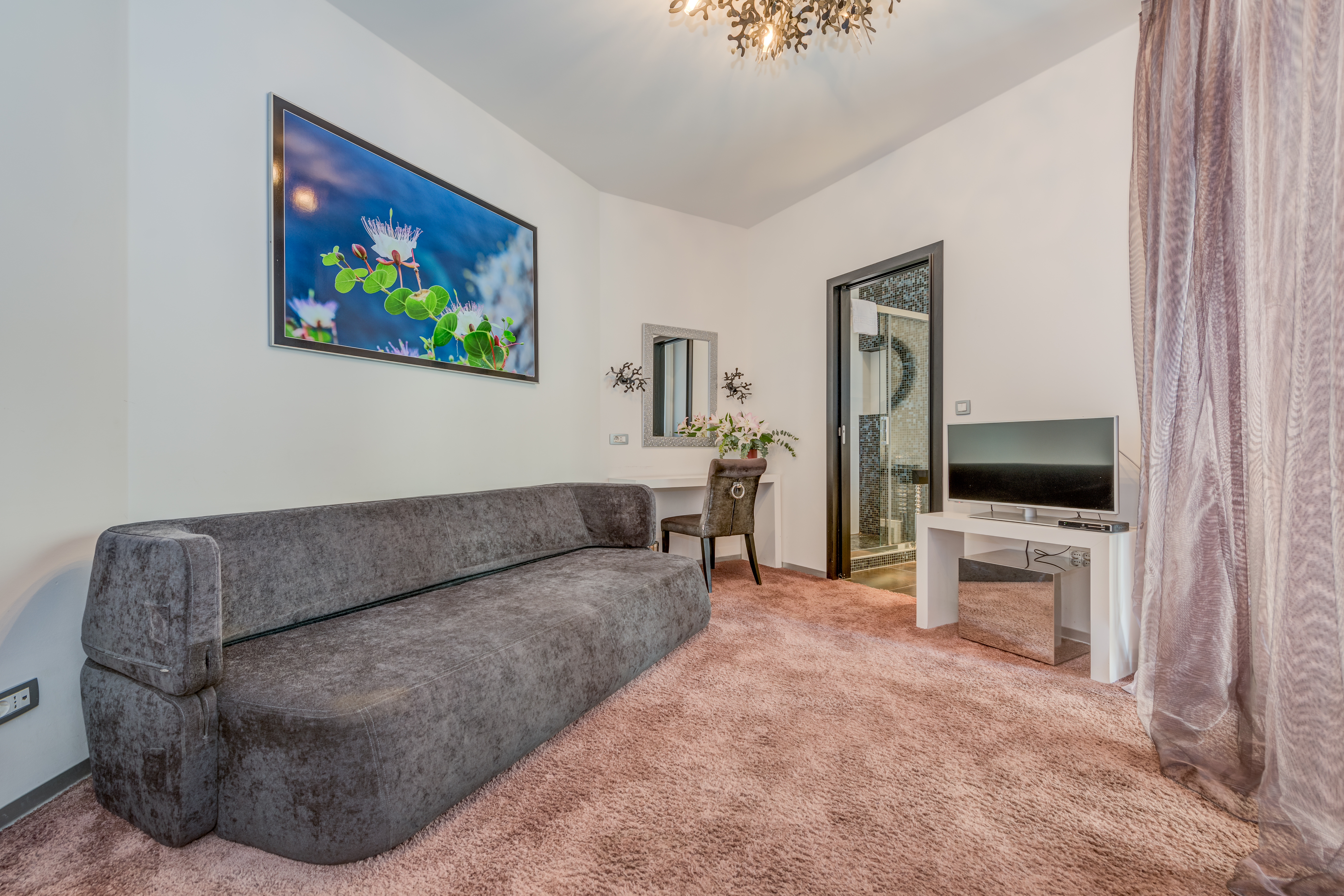 Suite Deluxe with Jacuzzi