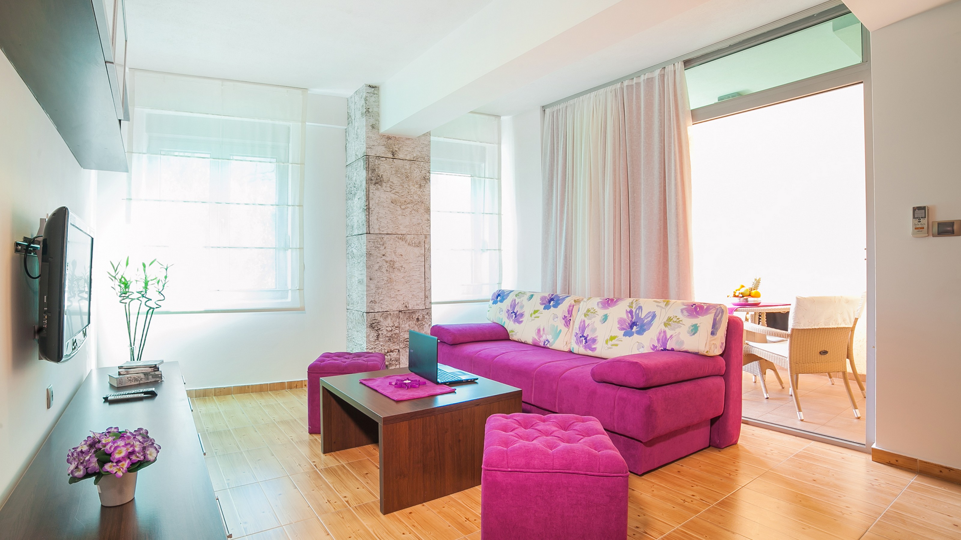 Apartment with Balcony