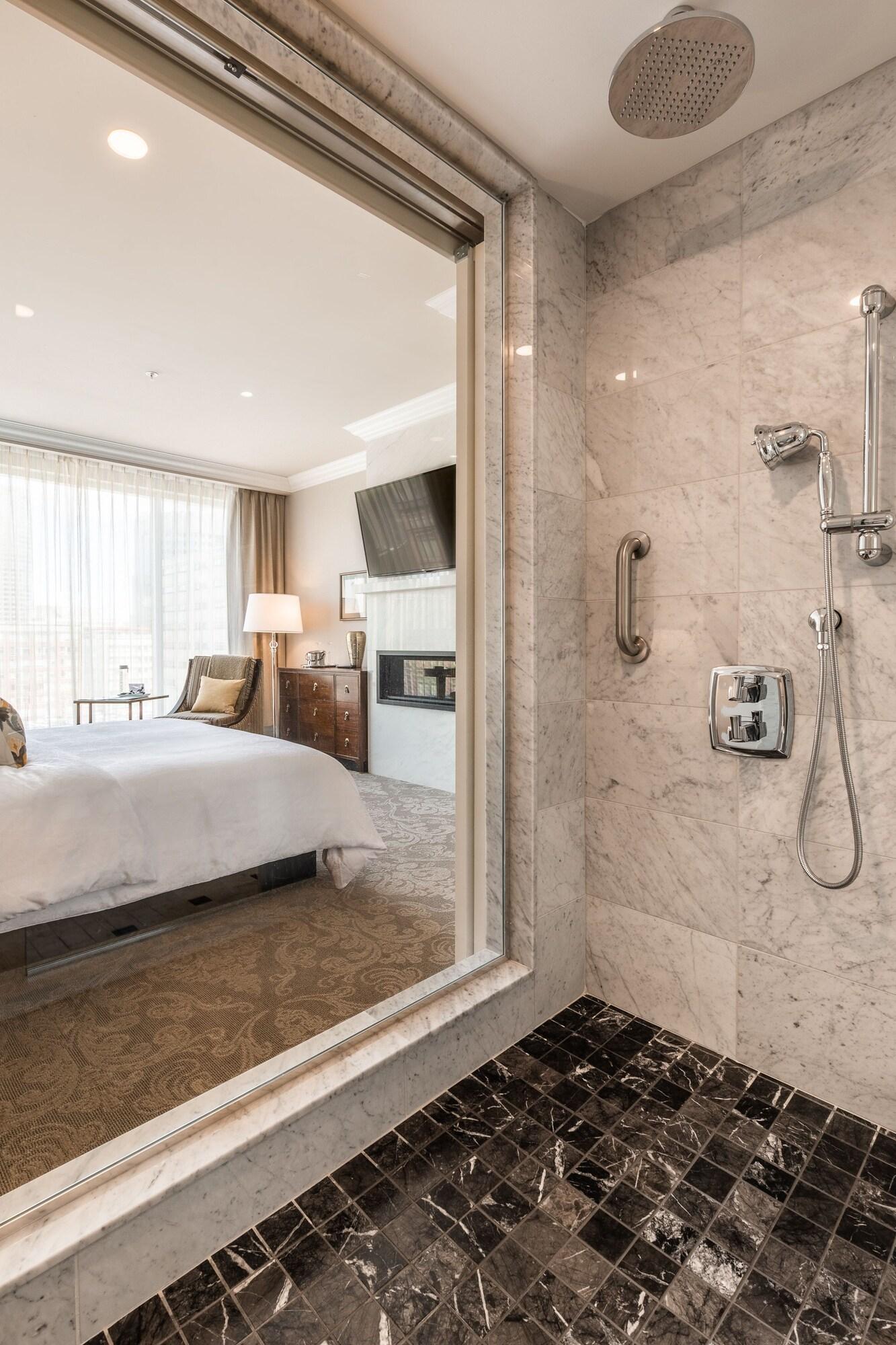 Double Deluxe City View