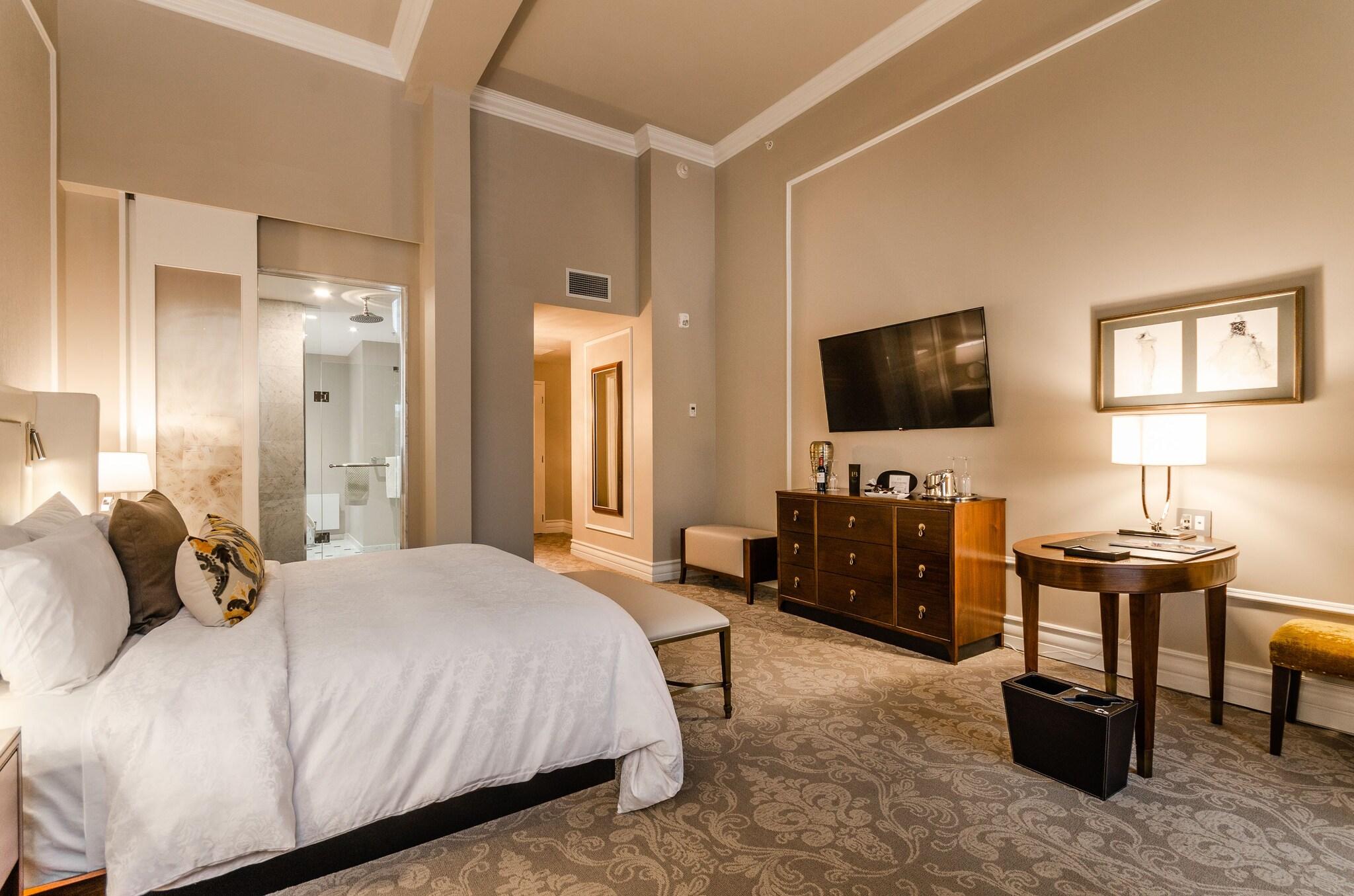 Double Classic King Bed