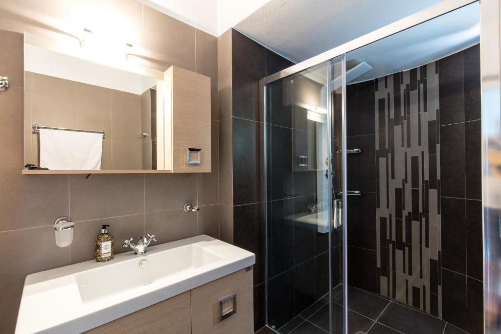 Villa One Bedroom Two Bathrooms