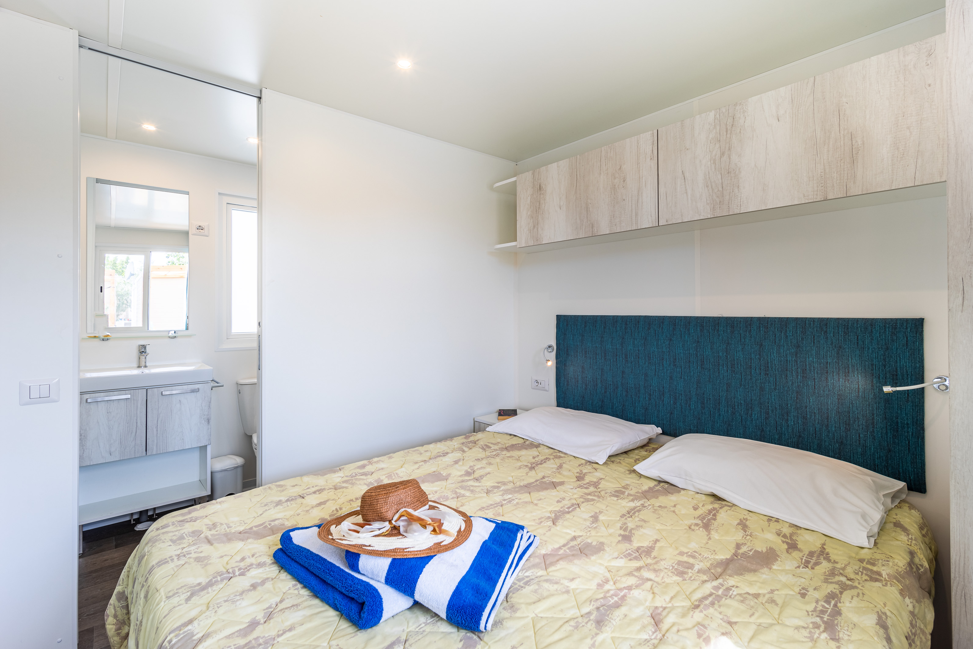 Mobile Home Two Bedrooms