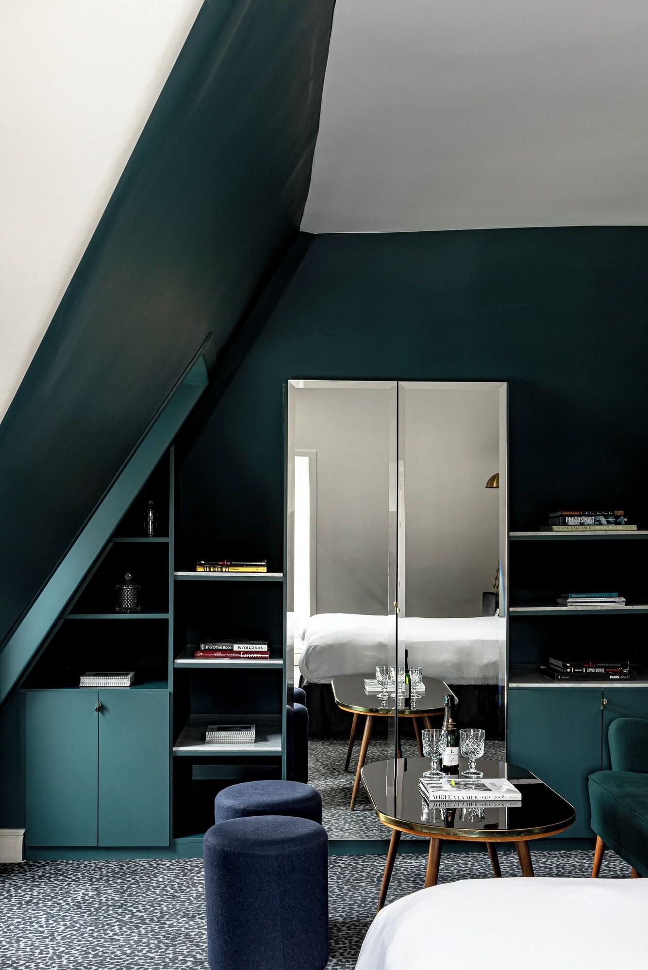 Double King Size Bed