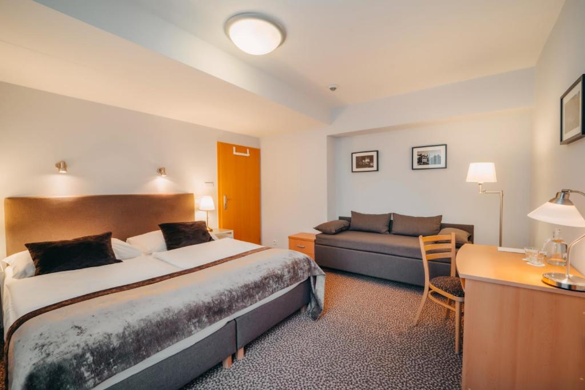 Double or Twin Executive