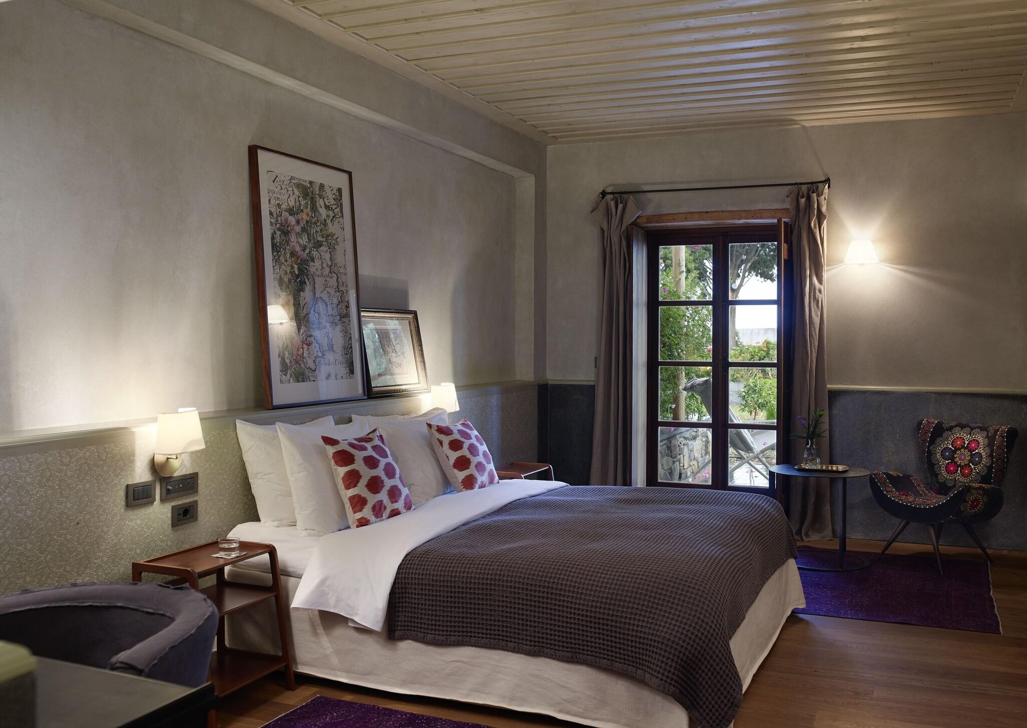 Double King Size Bed