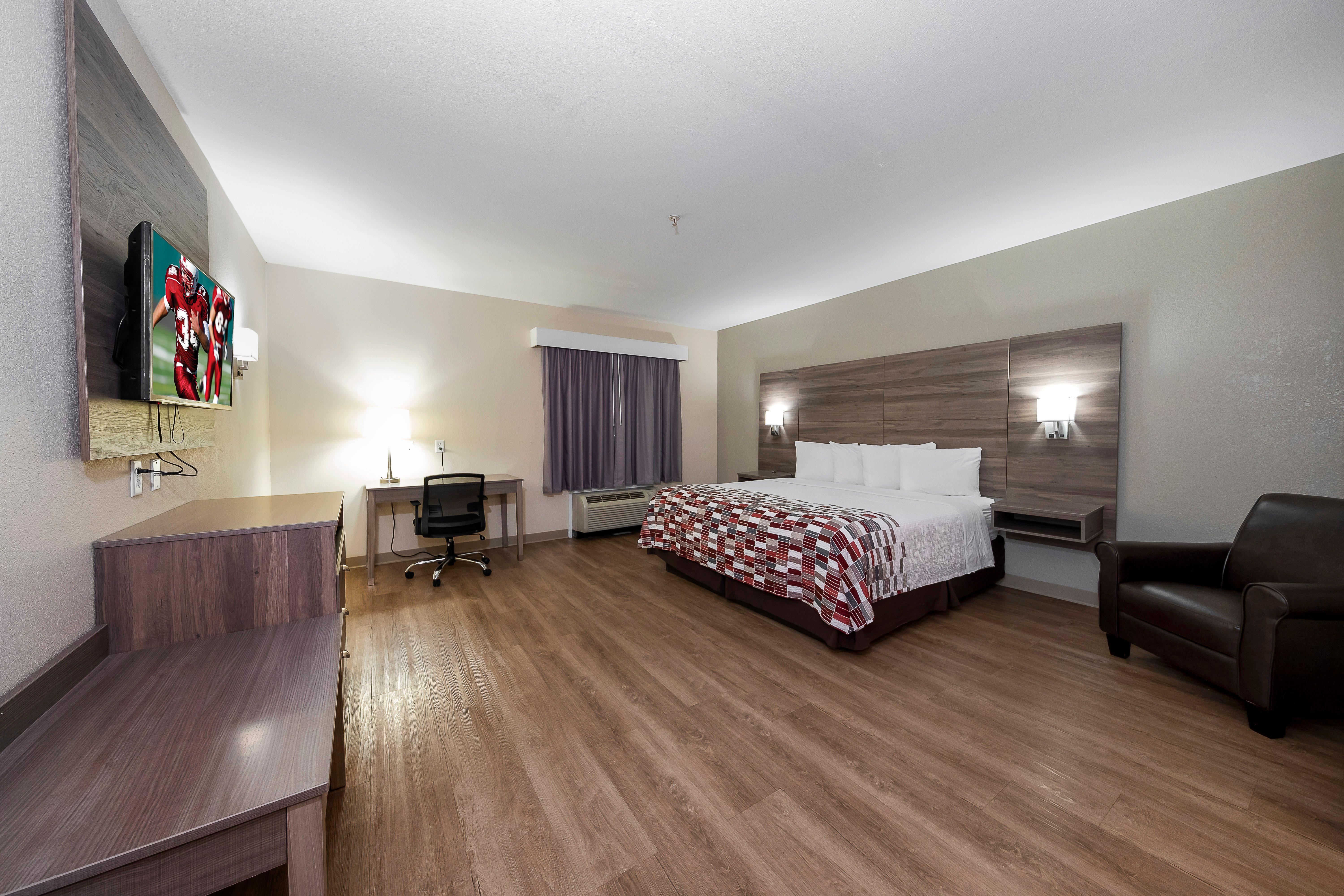 Double Deluxe King Bed