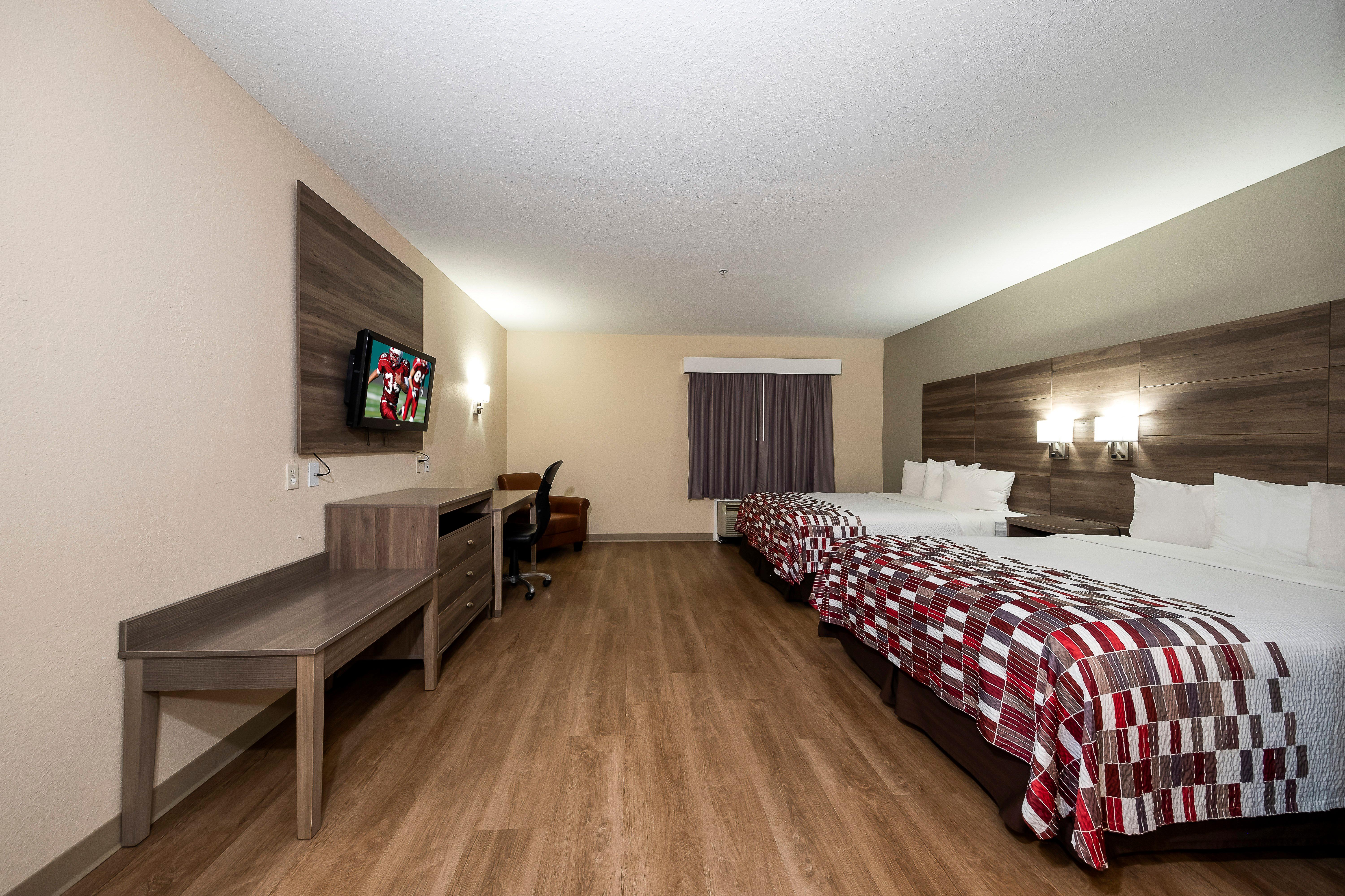 Room Deluxe Two Queen Beds