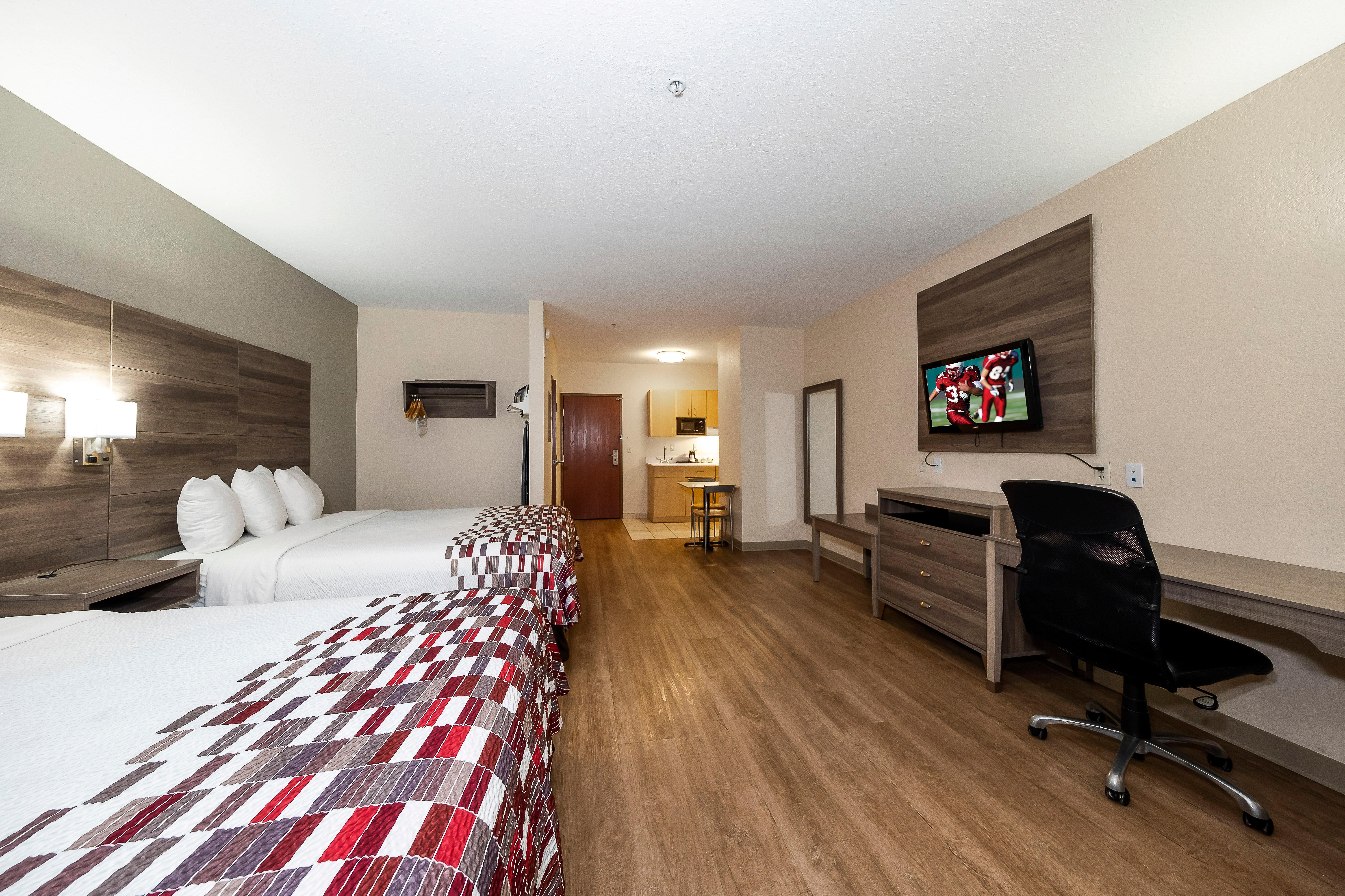 Double Deluxe Two Queen Beds