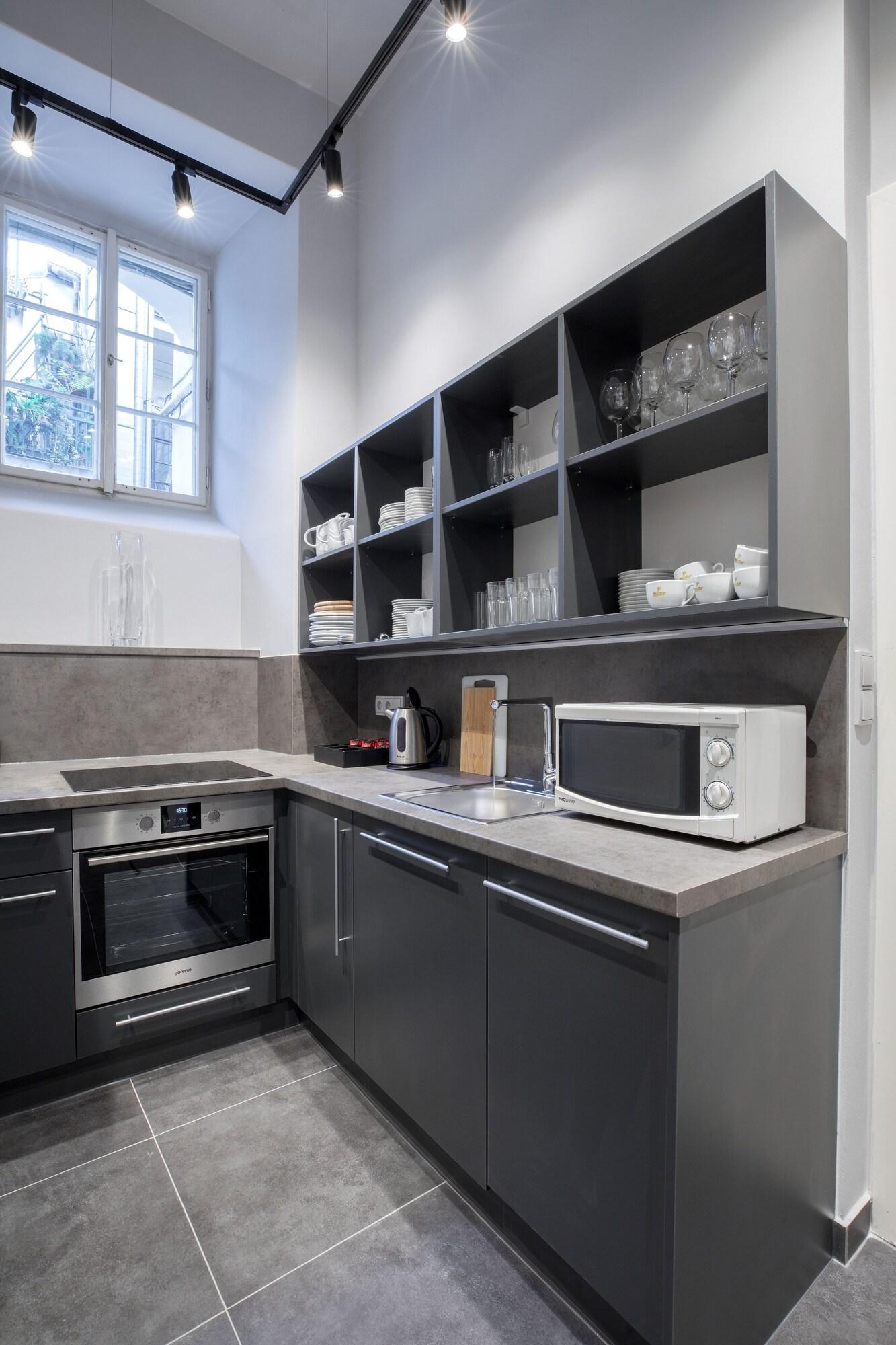 Double Executive King Bed