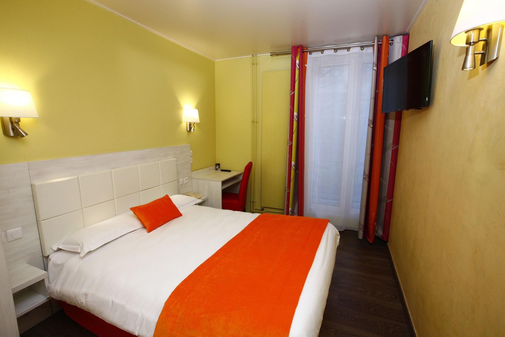 Double Classic Double Bed