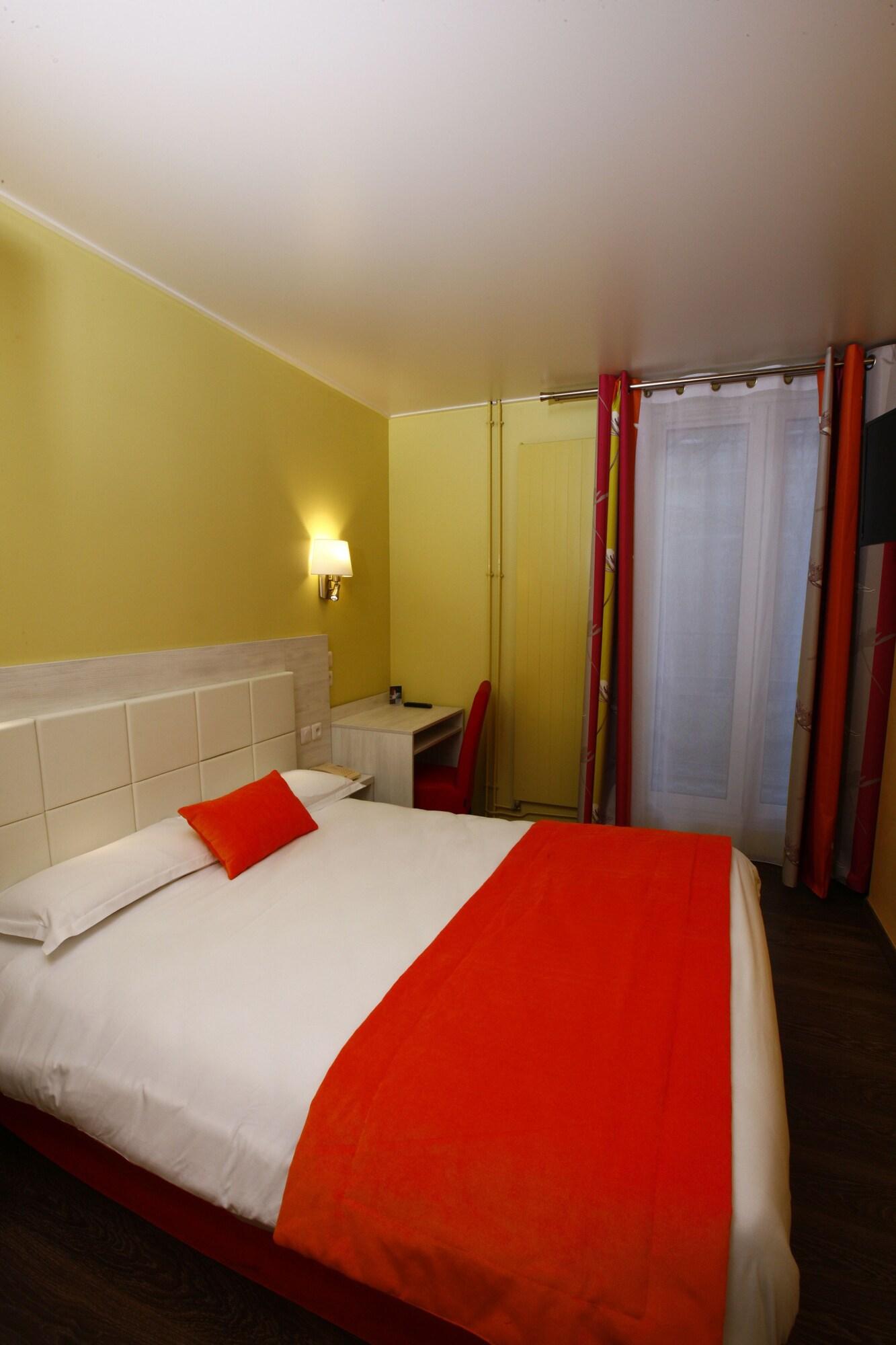 Double Classic Double Bed