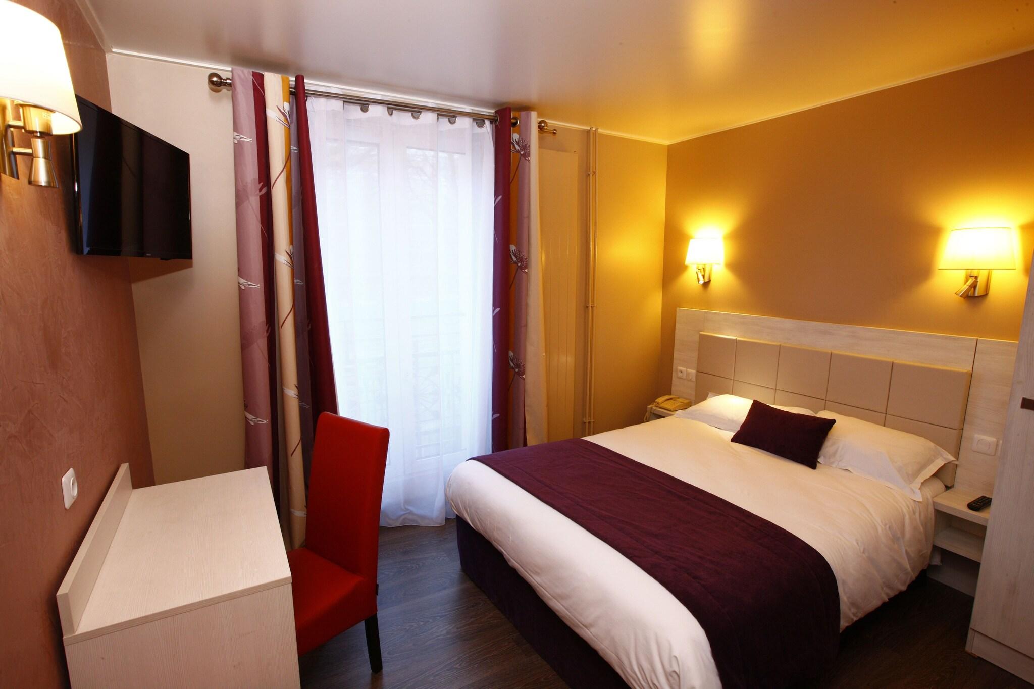 Double Classic Double Bed