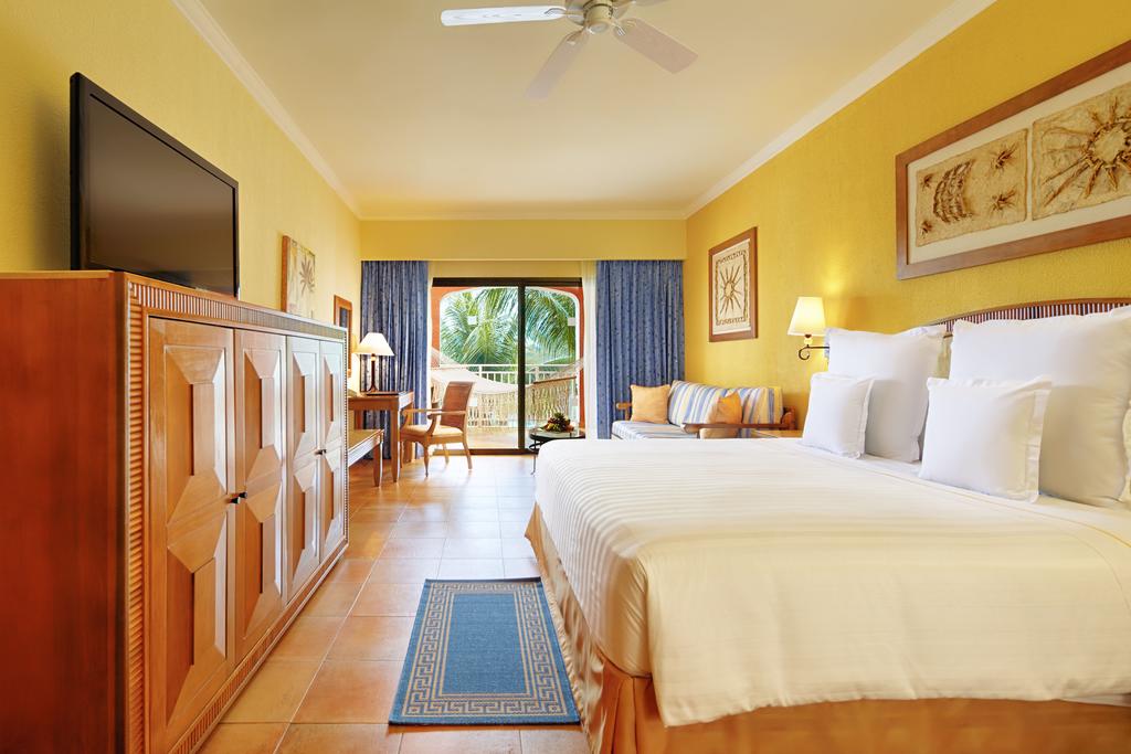Junior Suite Ocean Front