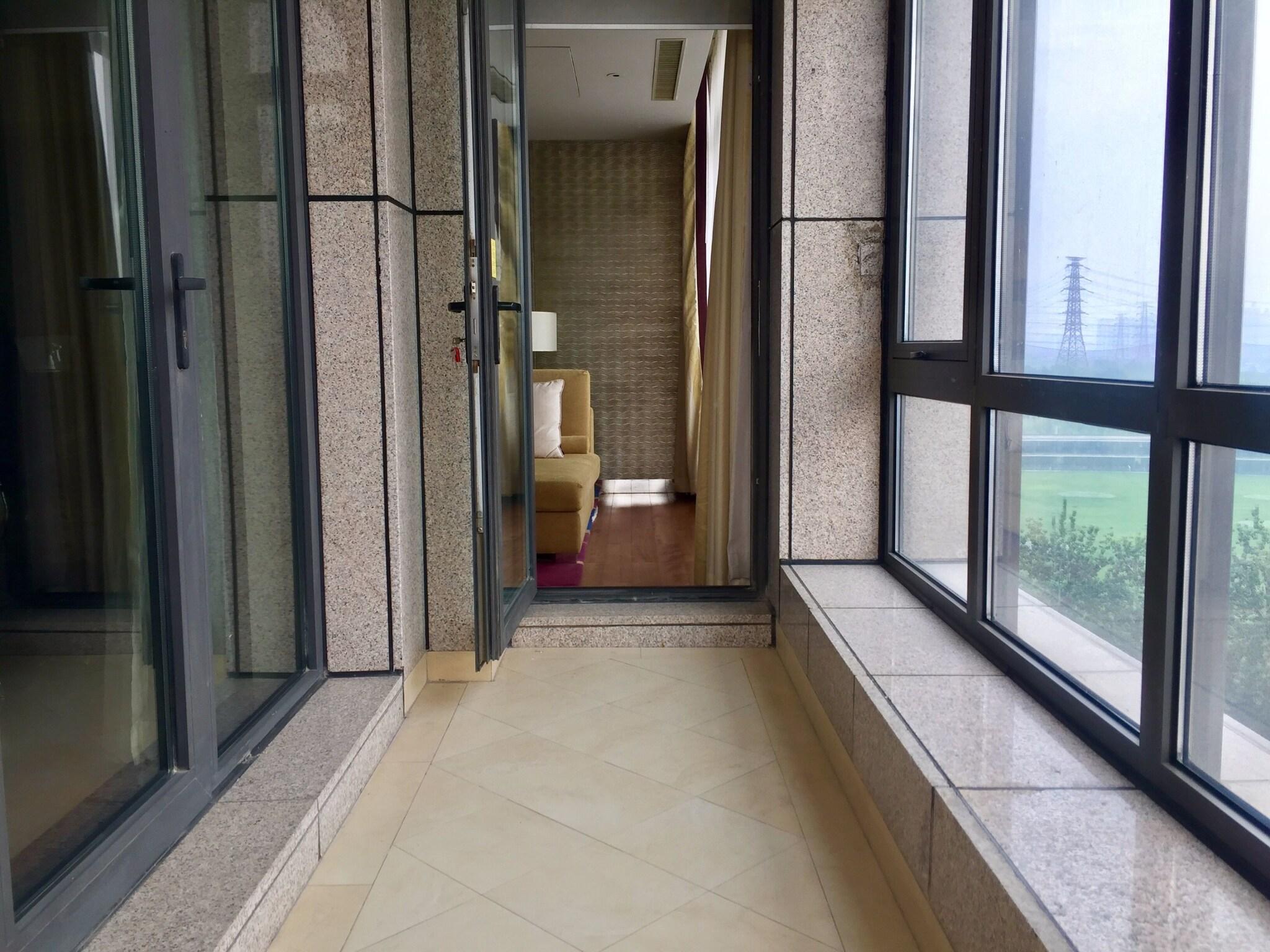 Apartment Executive King Bed