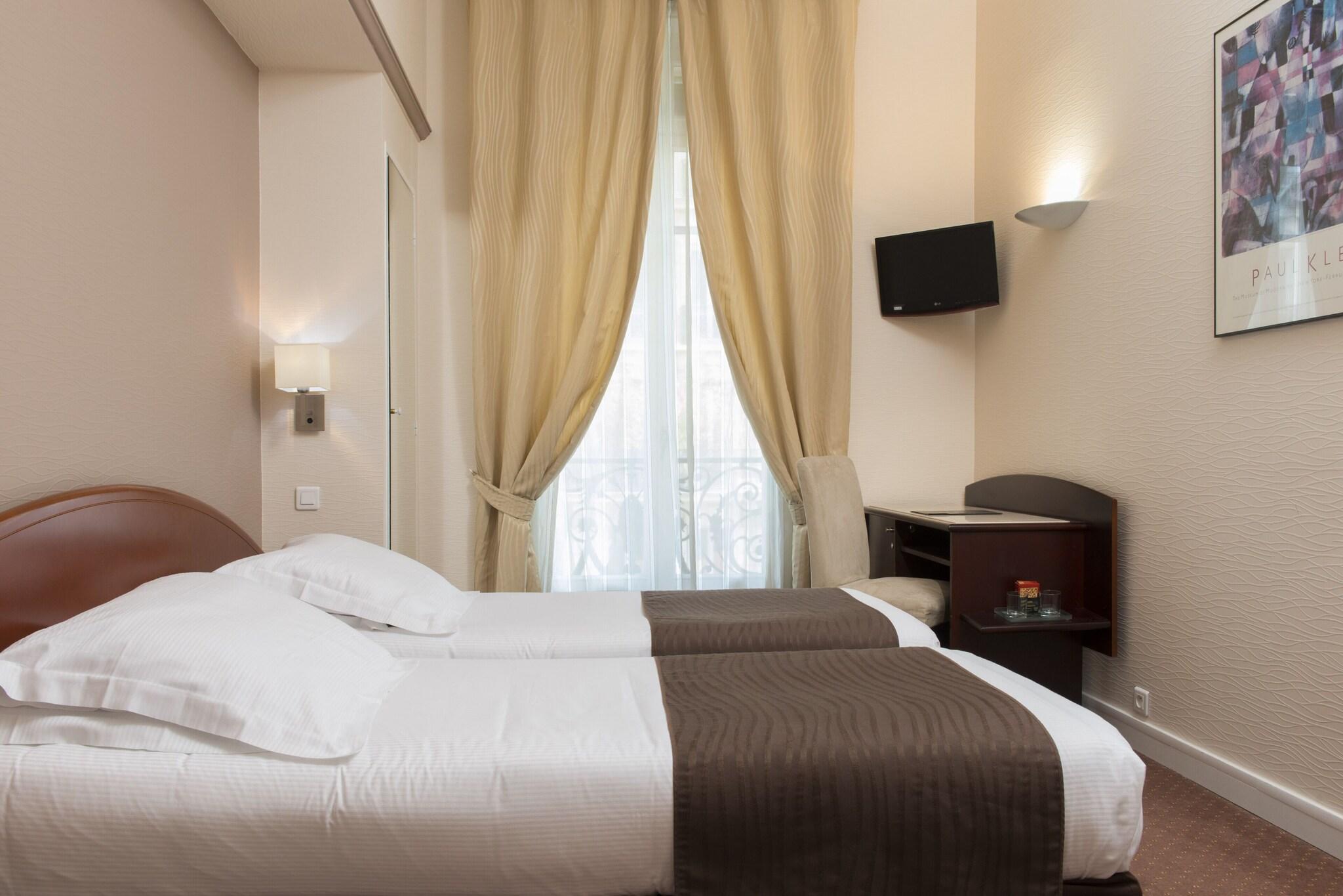 Double Superior Queen Bed