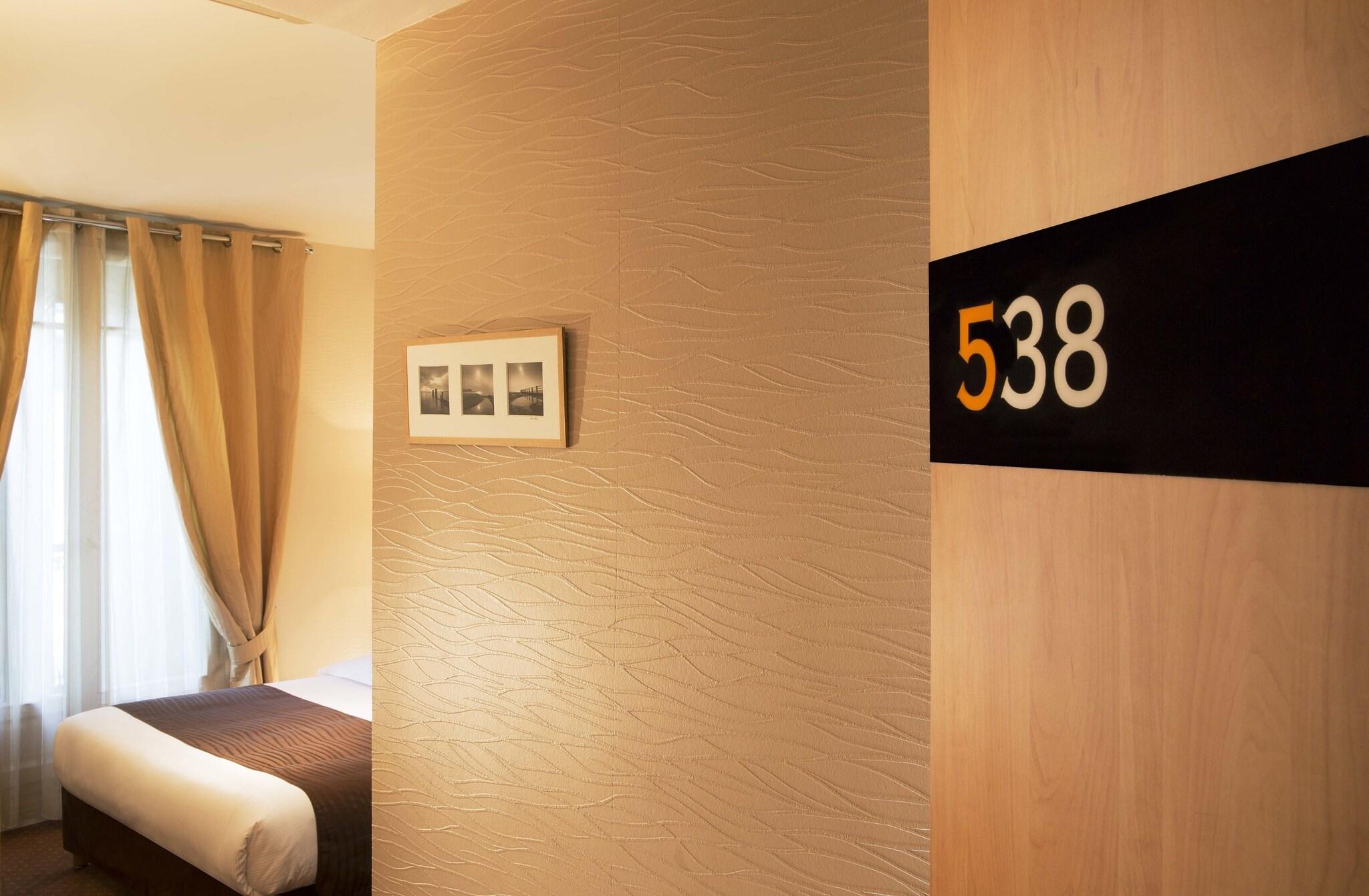 Double Superior Queen Bed