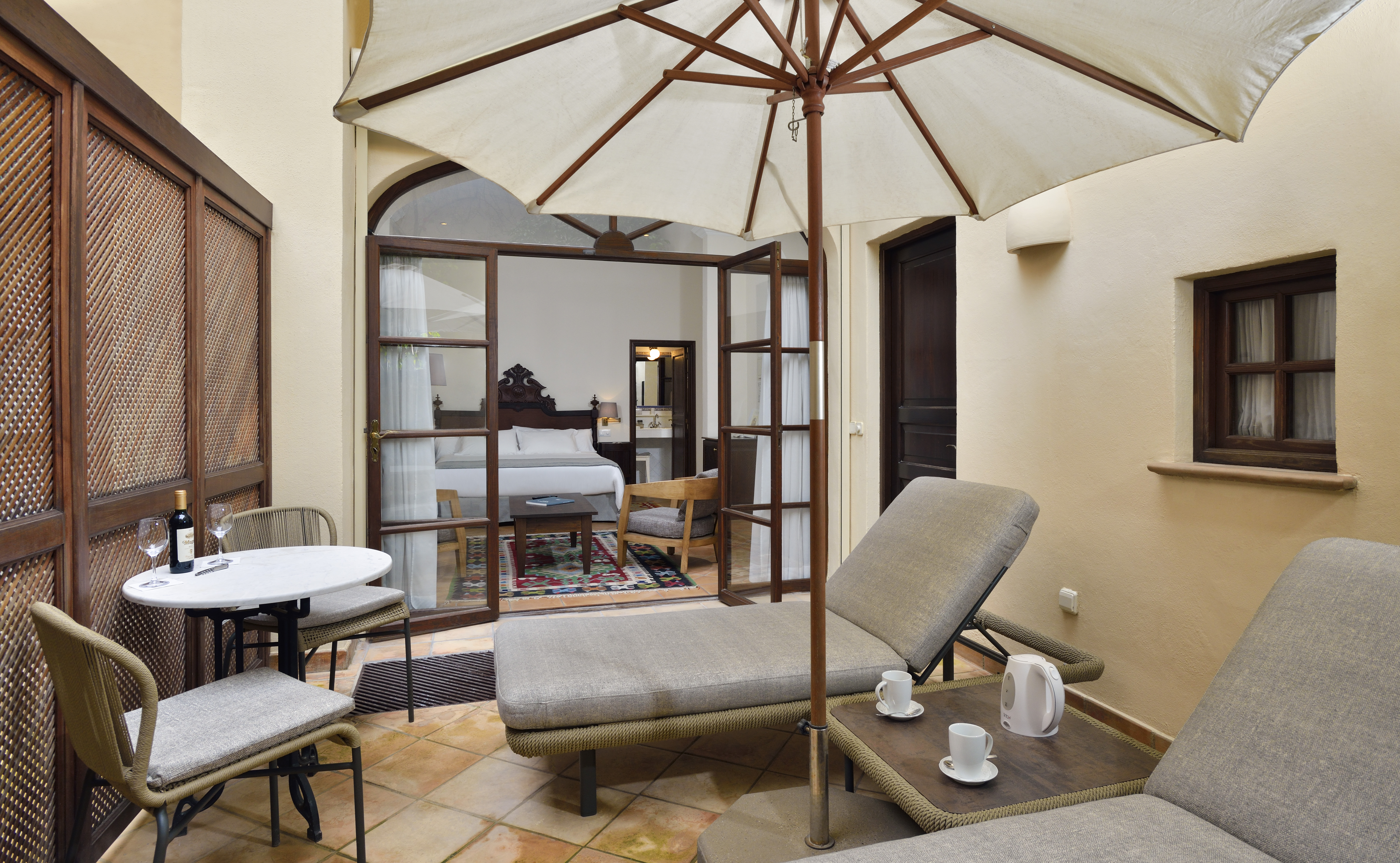 Double or Twin Superior