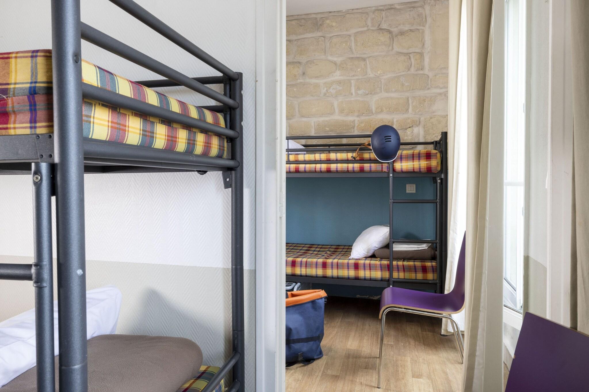 Bed in Dormitory Standard