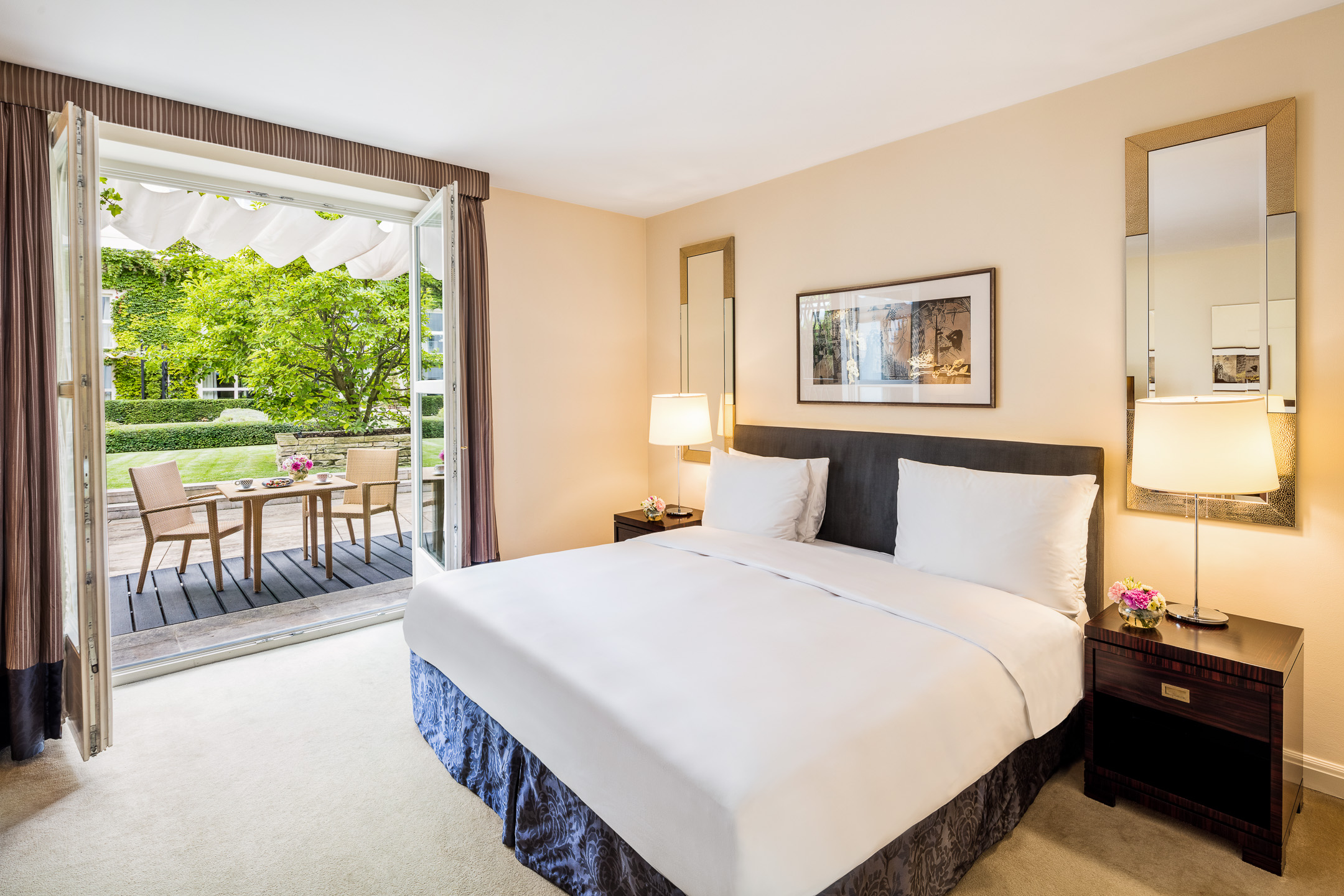 Room Deluxe with Terrace