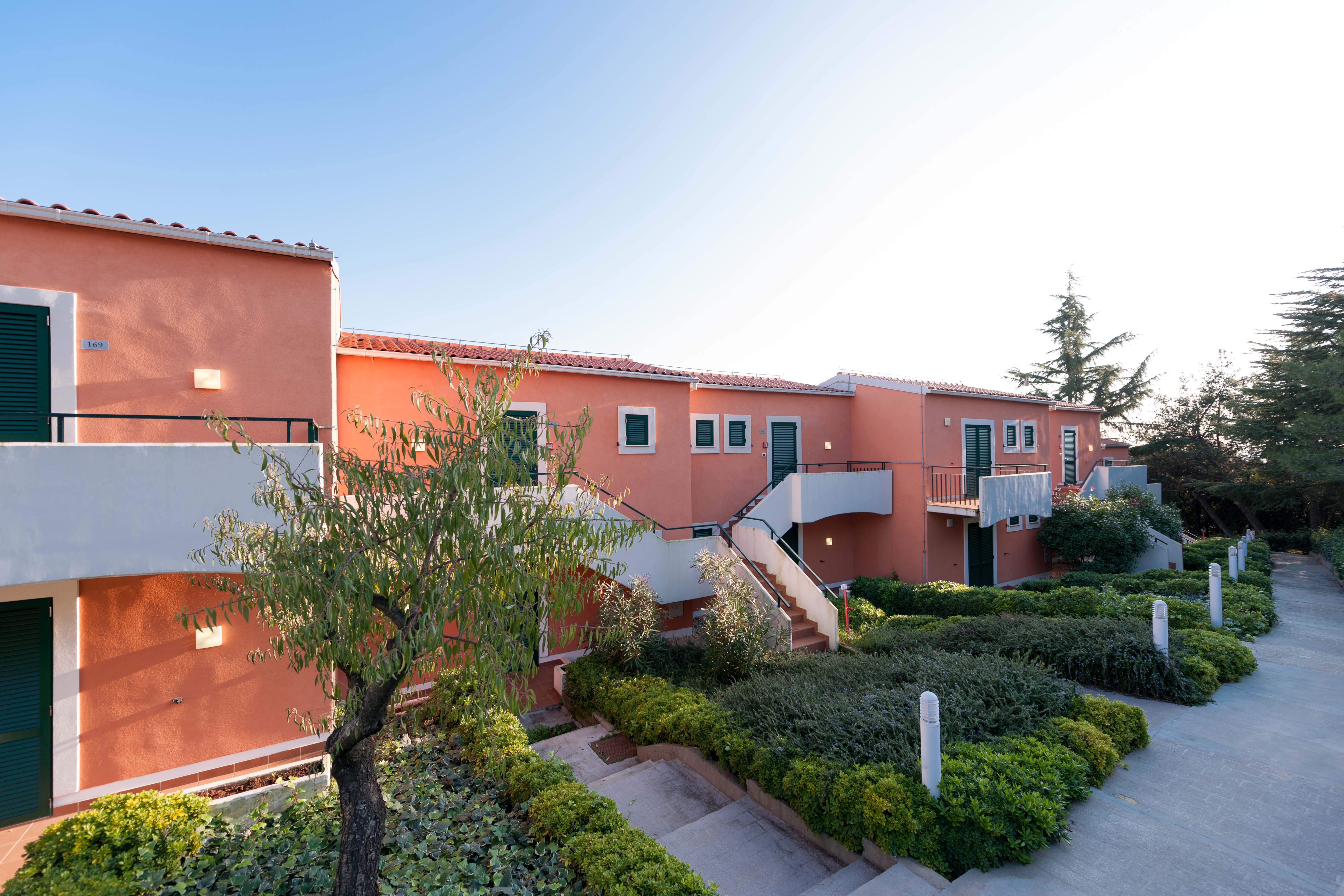 Apartment Capacity 6