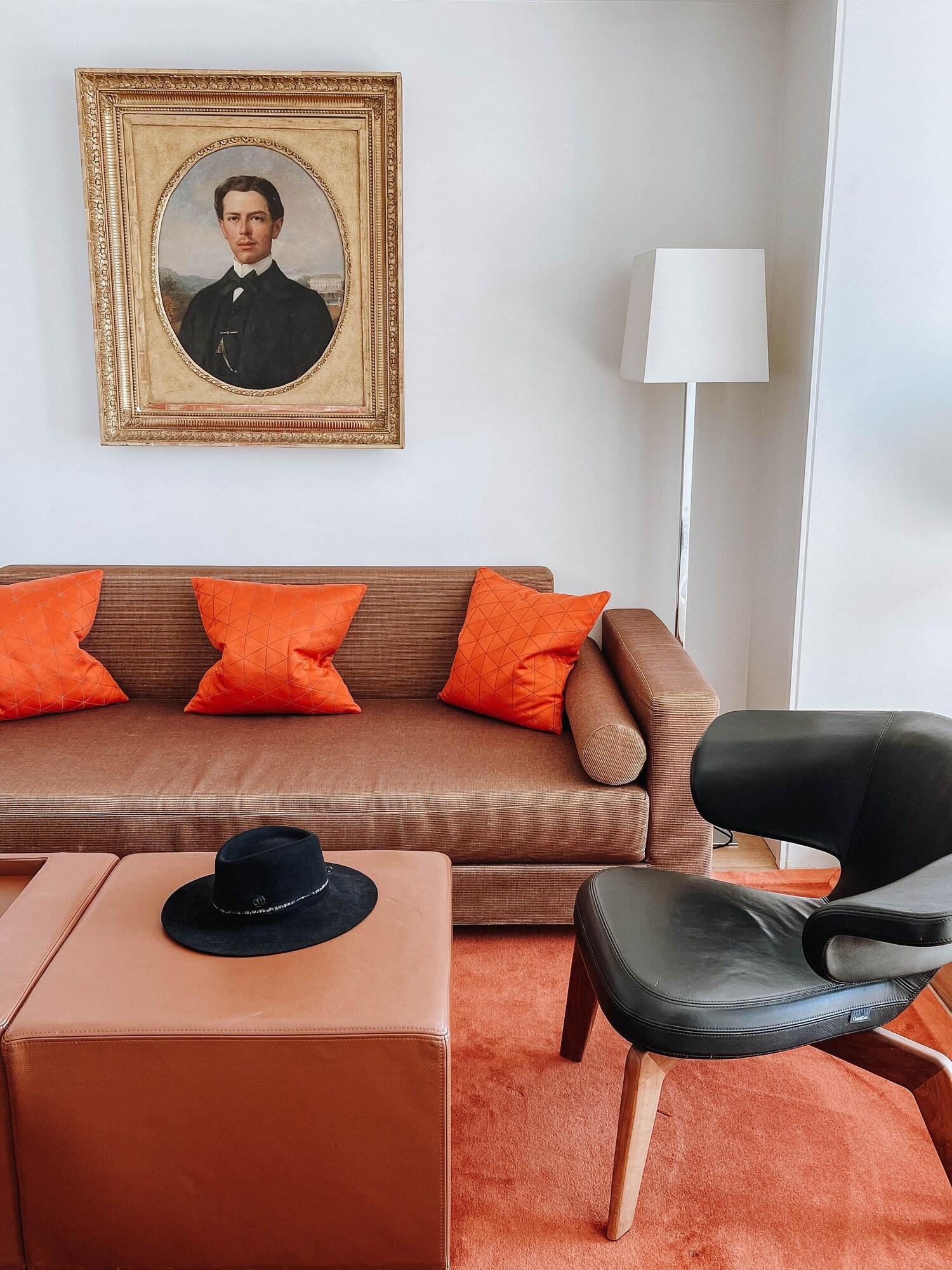 Suite Queen Size Bed