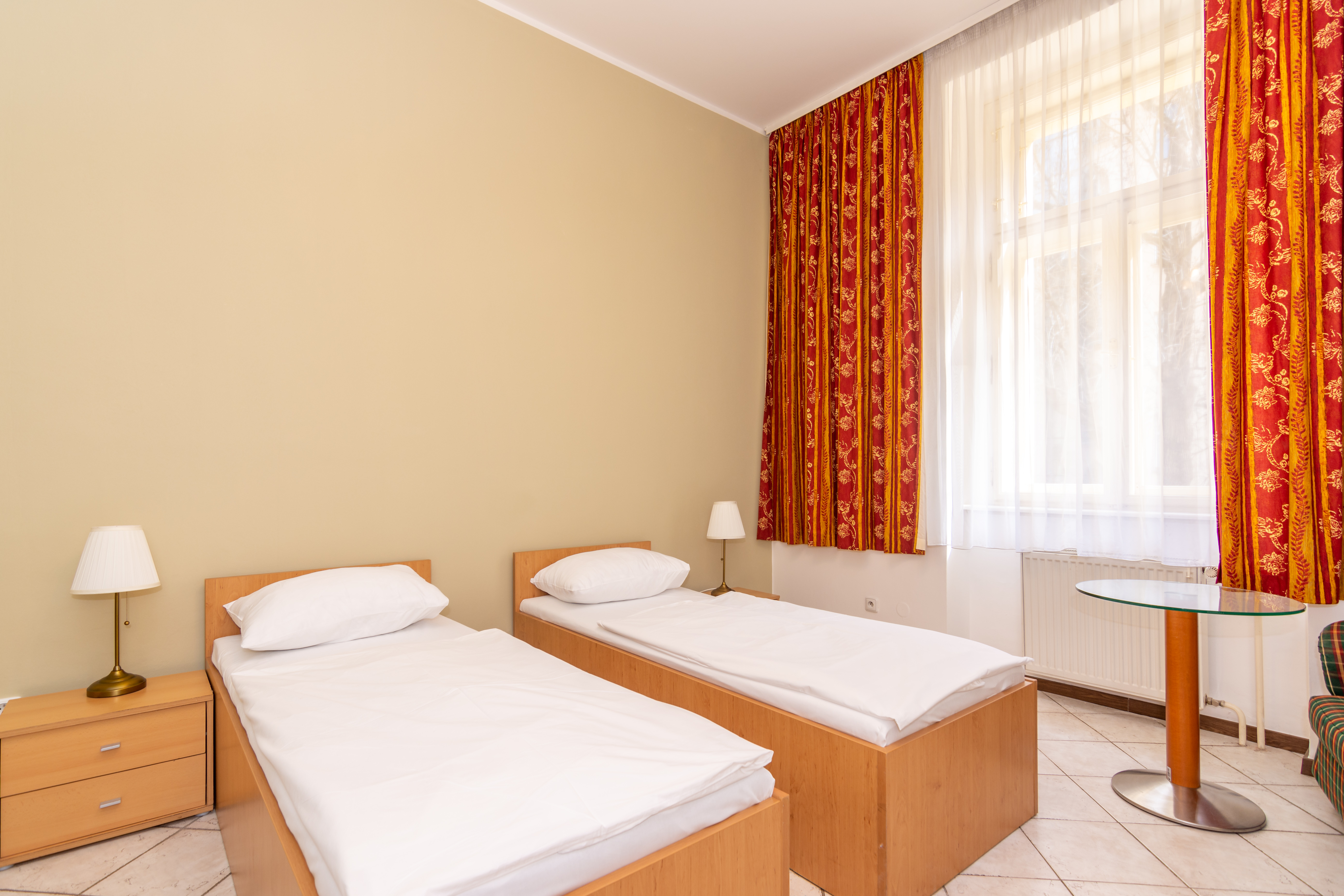 Apartment Capacity 2