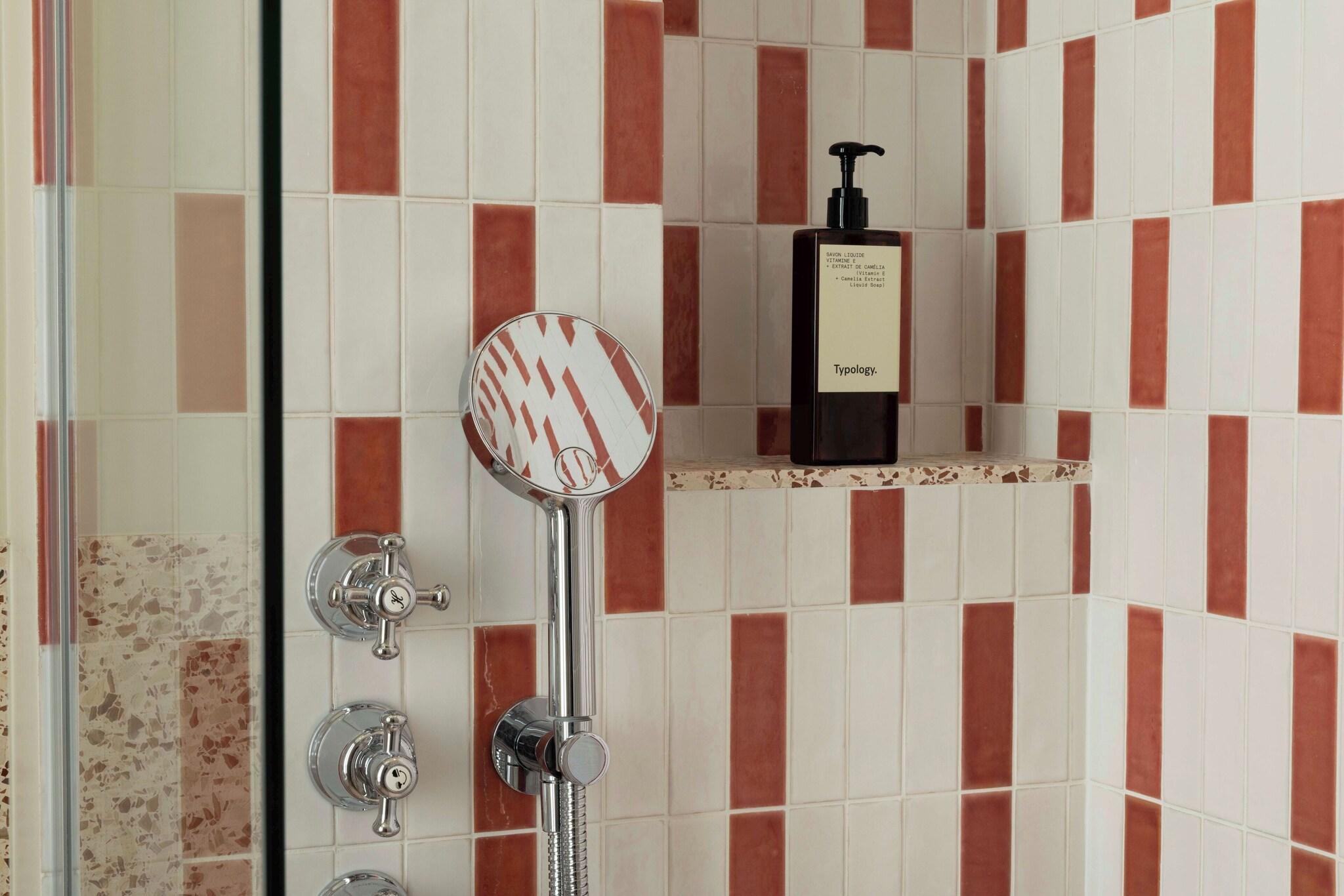 Quadruple Connecting Room