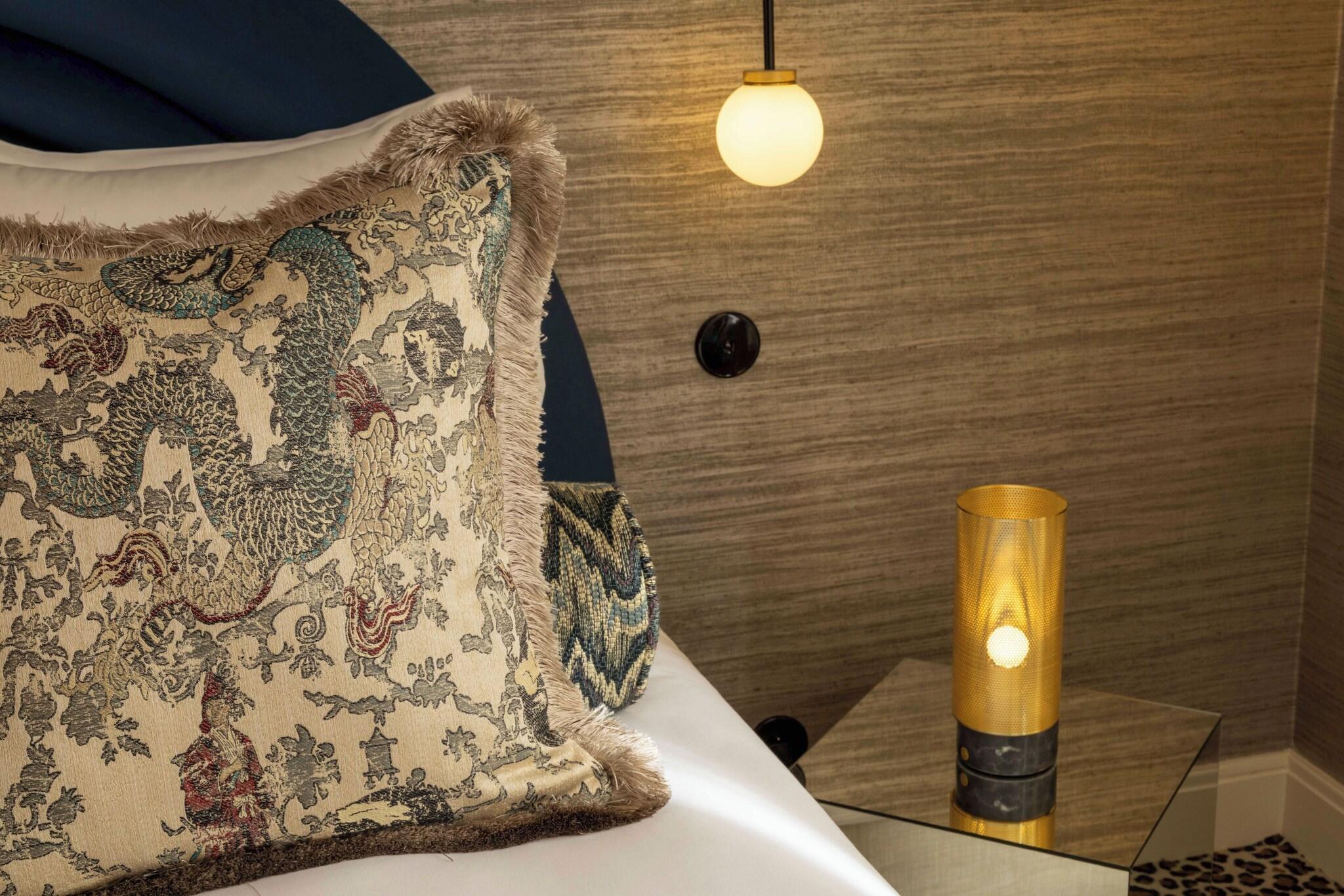 Quadruple Connecting Room