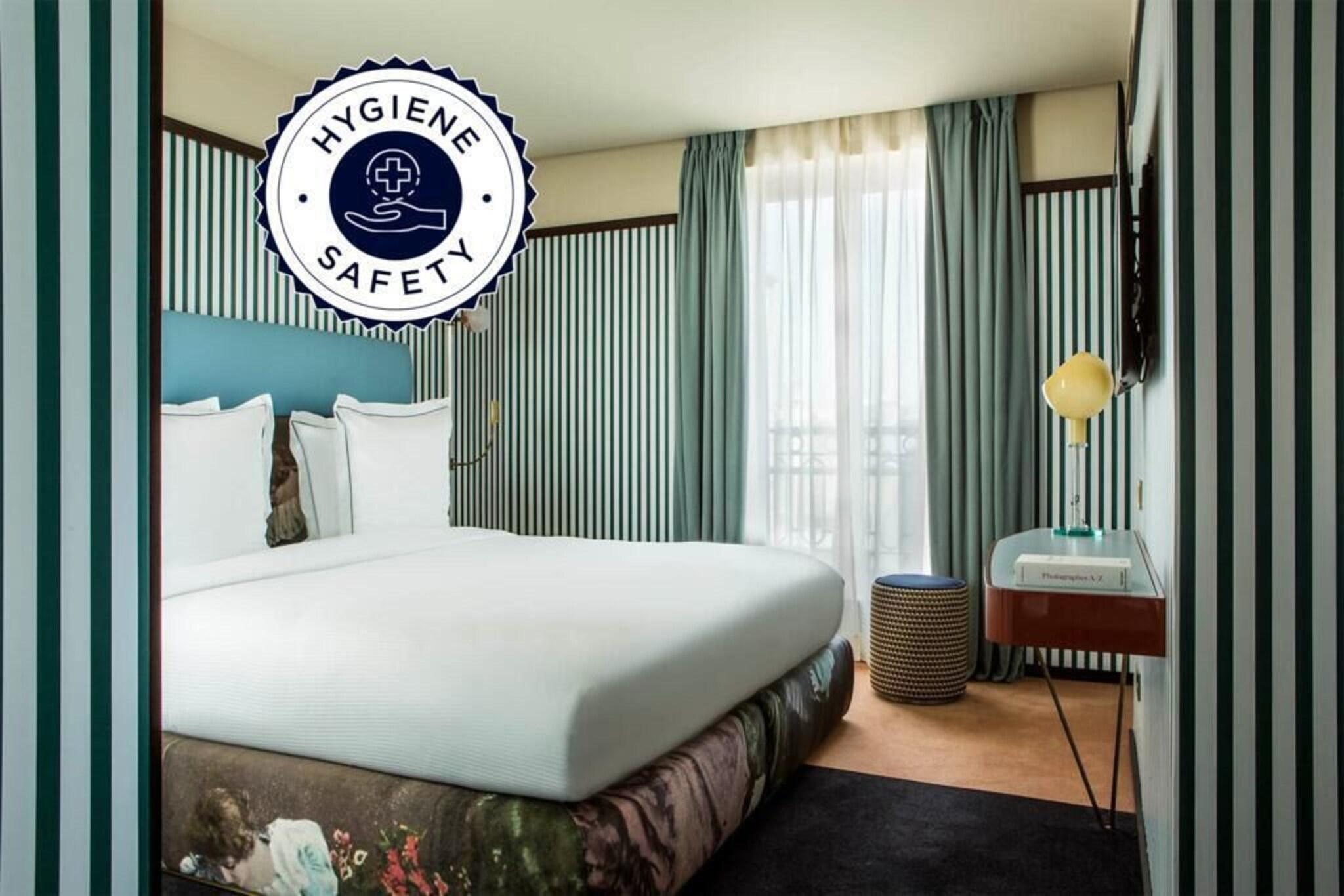 Double Superior Queen Bed