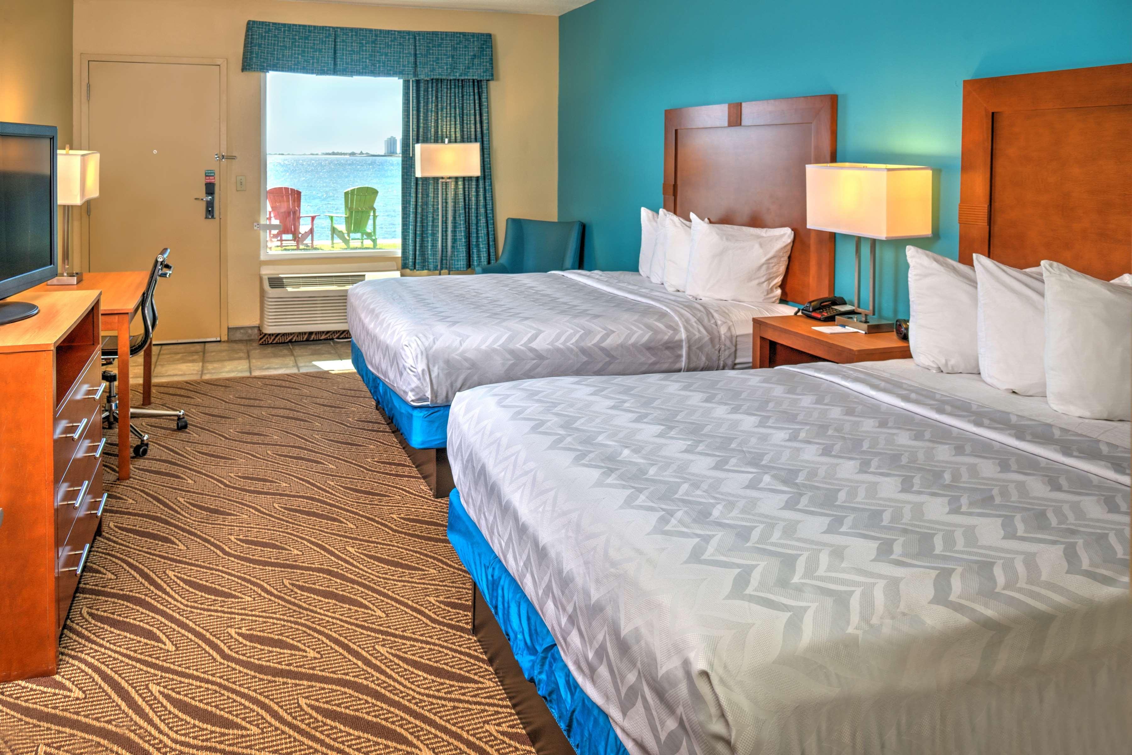 Room Accessible-two Queen Beds