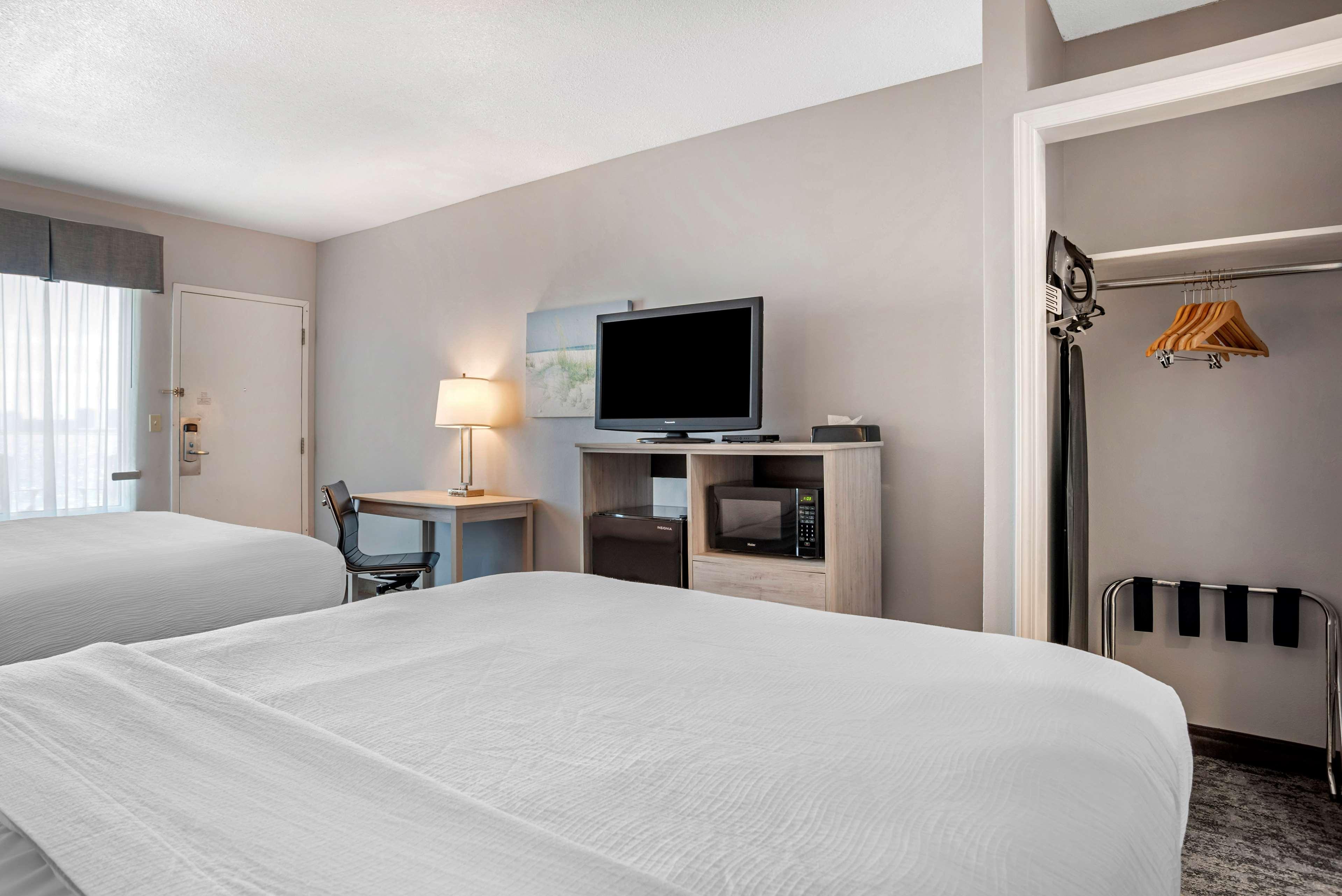 Room Two Queen Beds Non Smoking