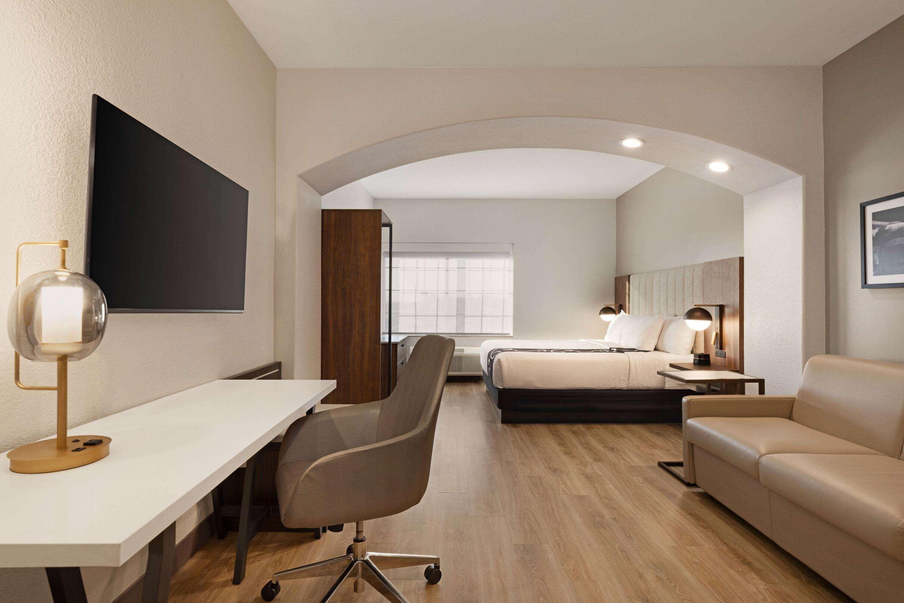 Double Executive King Bed