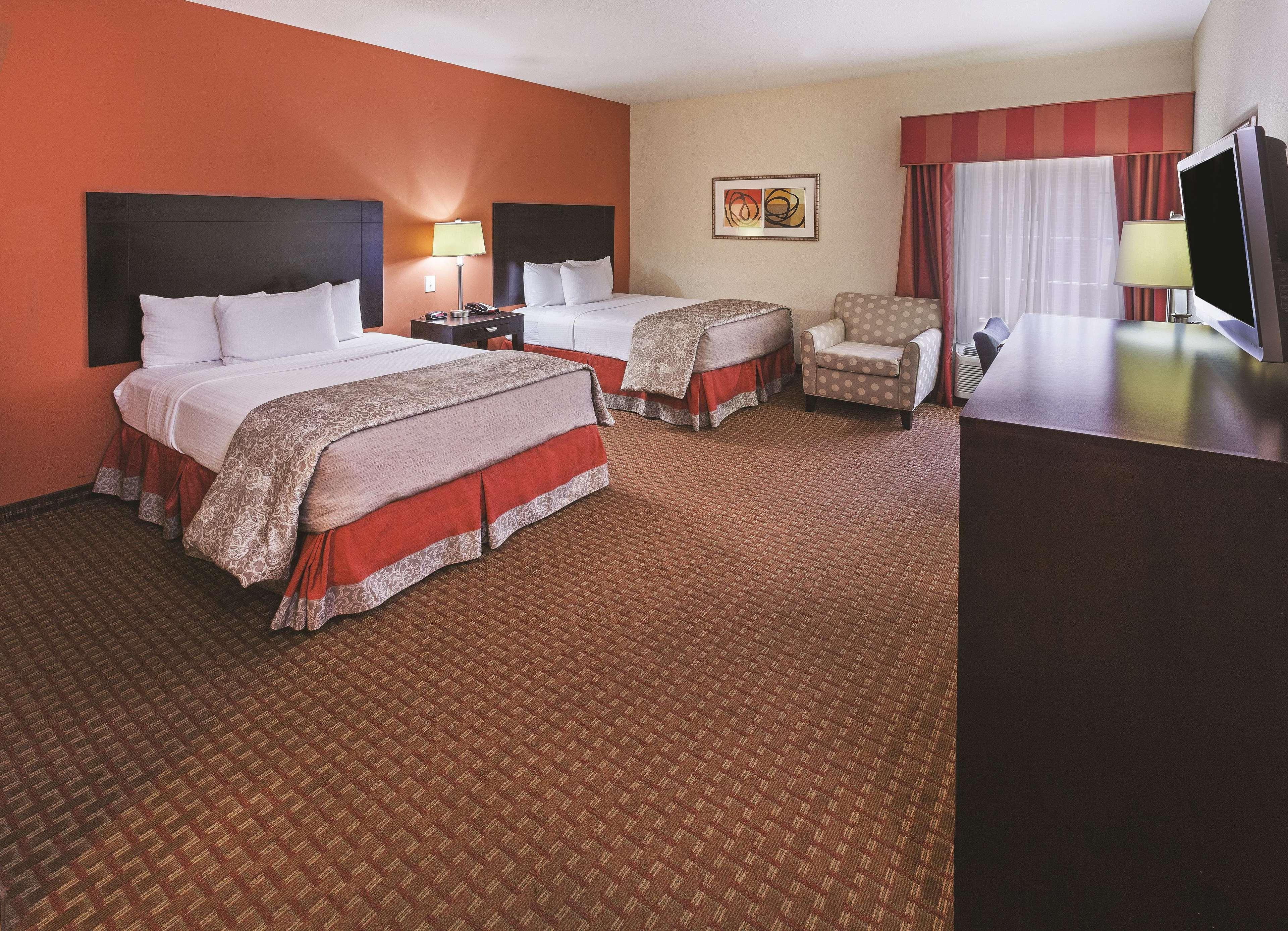 Room Two Double Beds