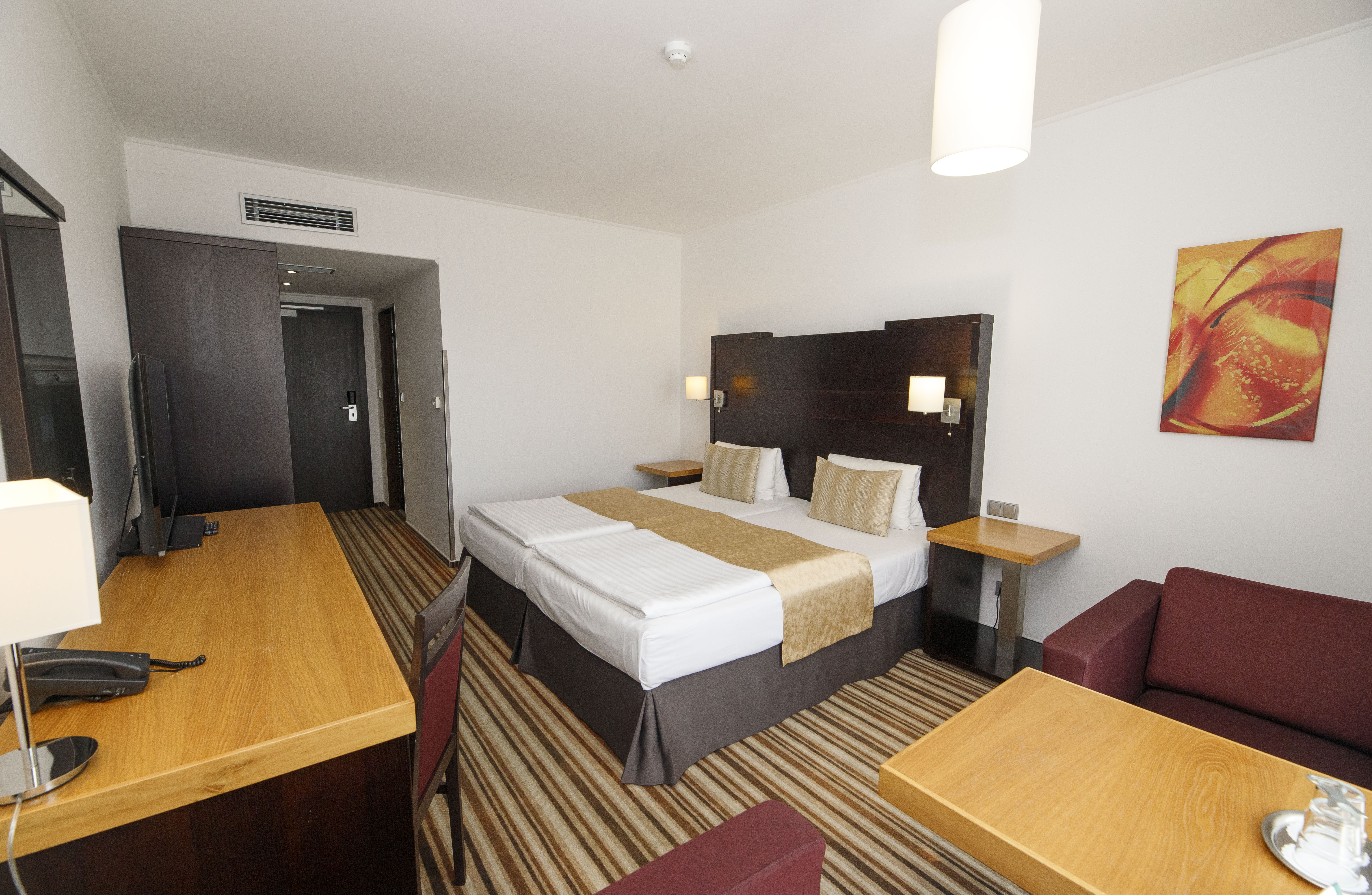 Double or Twin Comfort