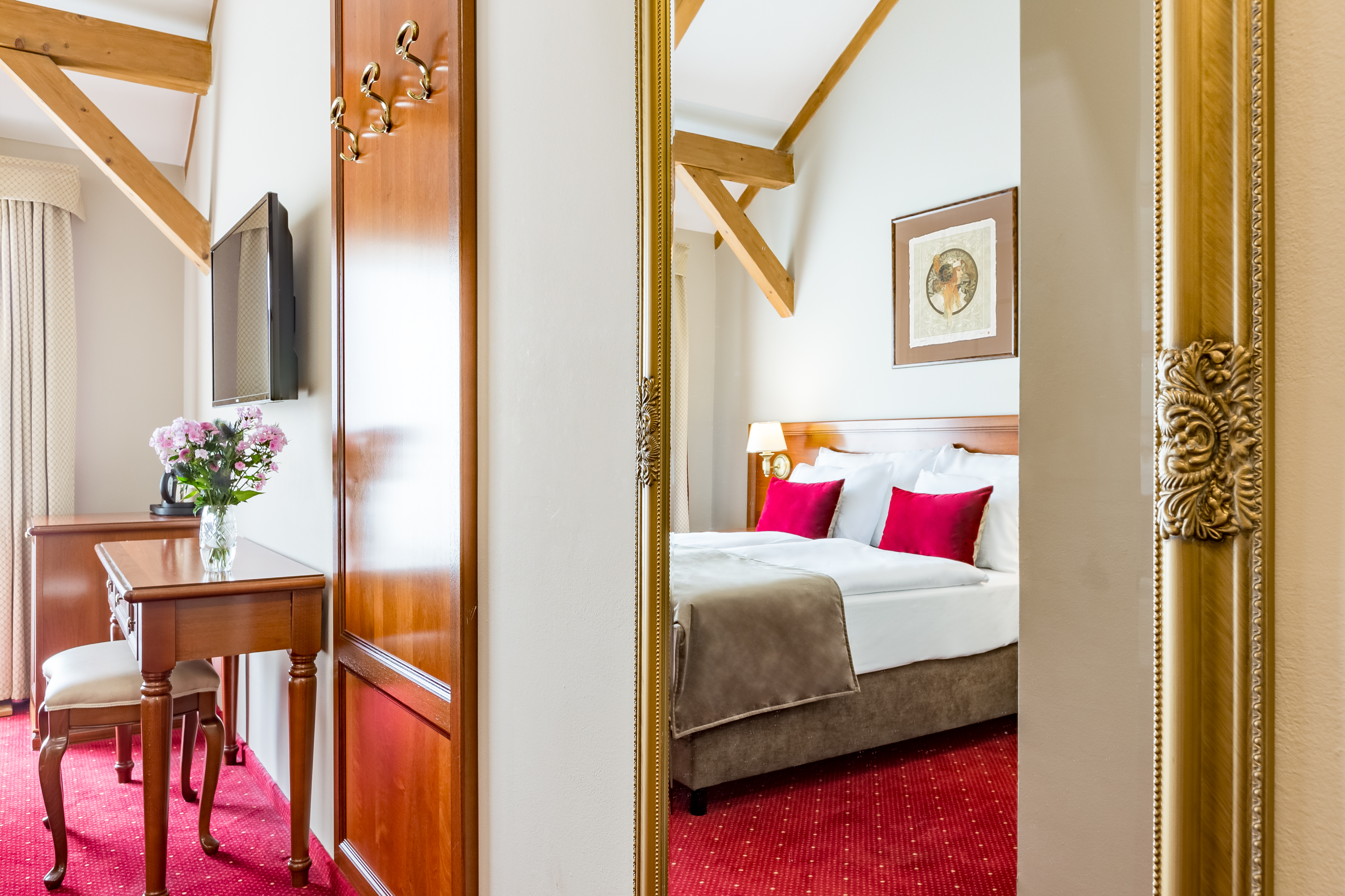 Double or Twin Deluxe