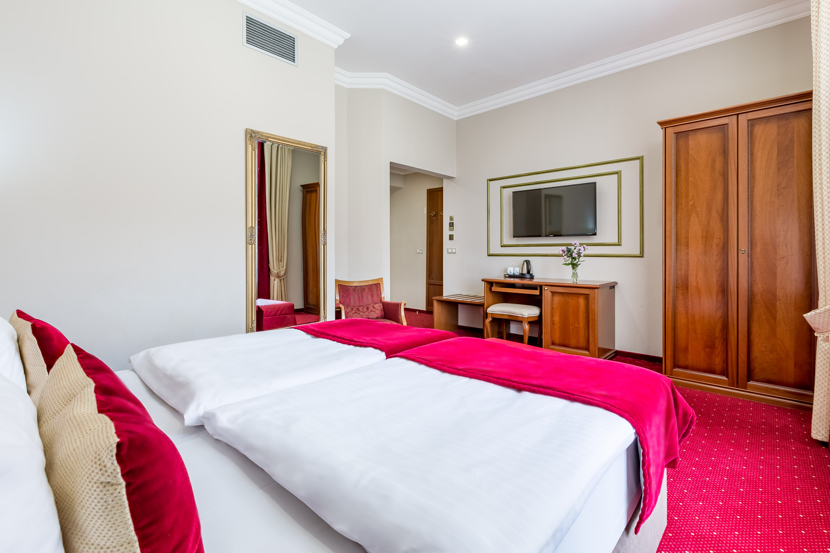 Double or Twin Superior