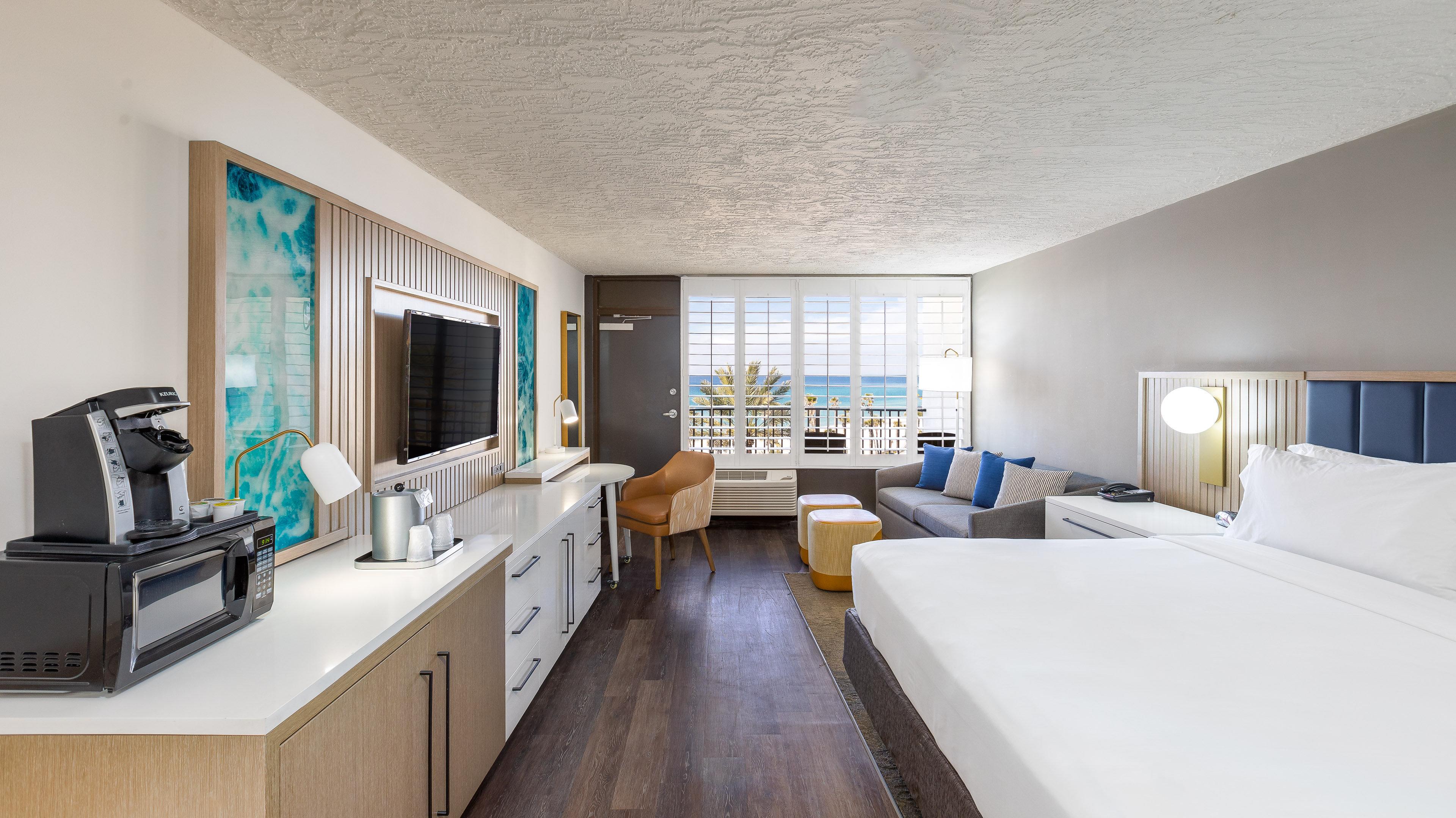 Double Ocean Front King Bed