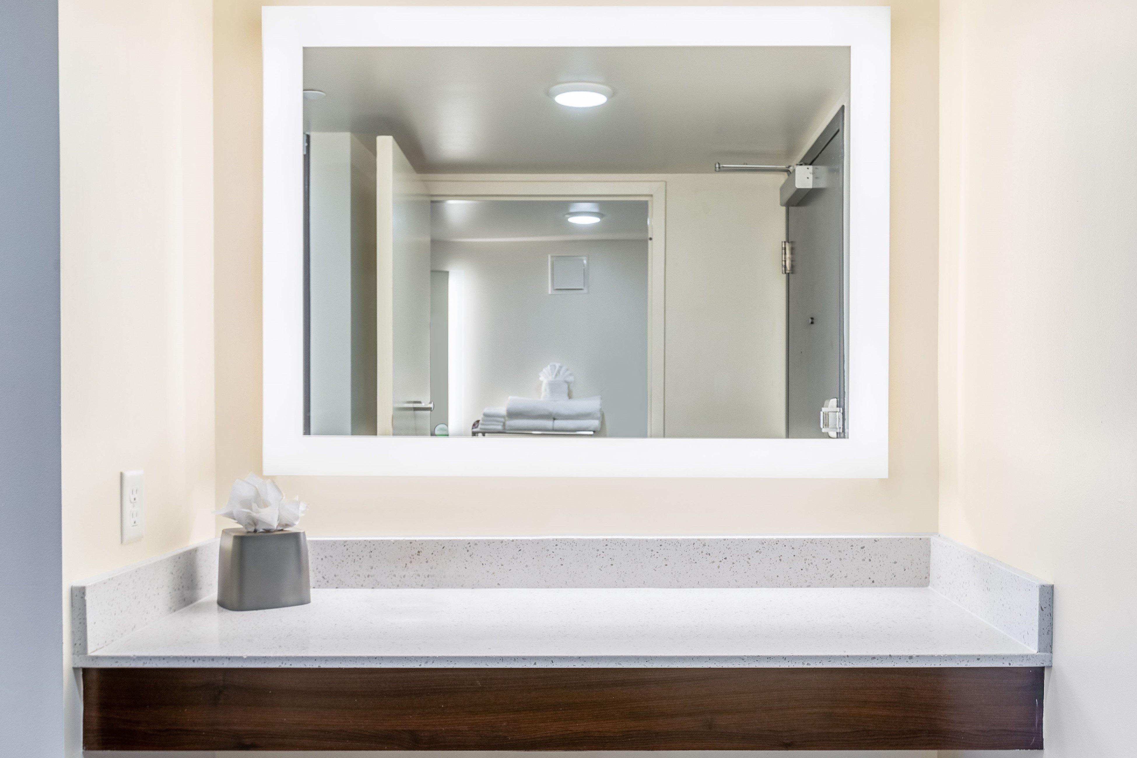 Double Ocean View Two Queen Beds