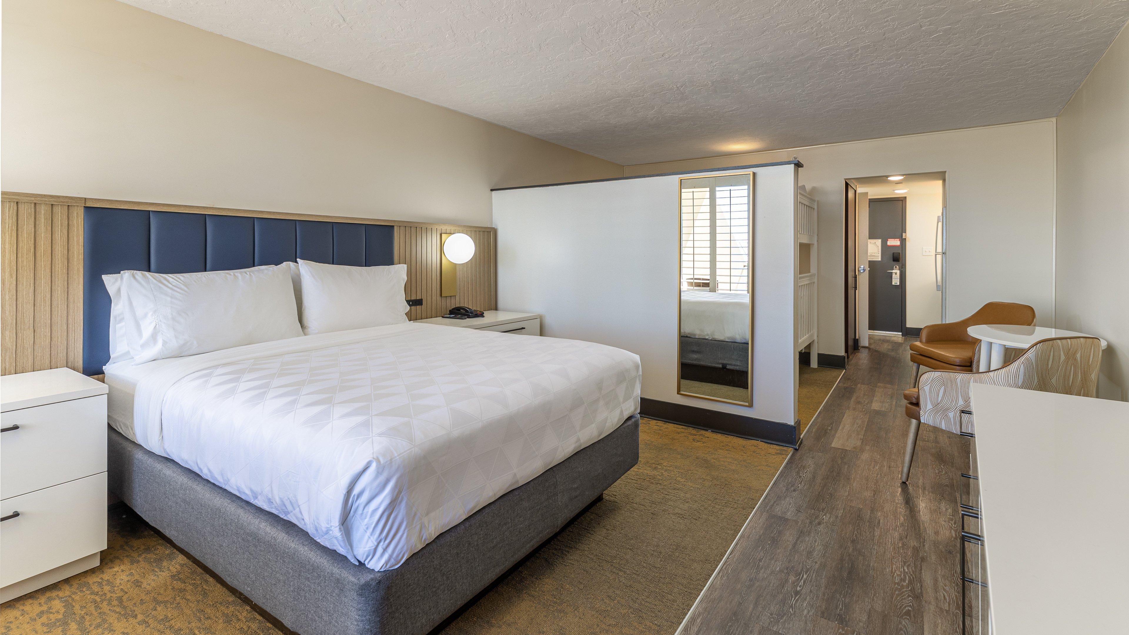 Suite Queen Size Bed