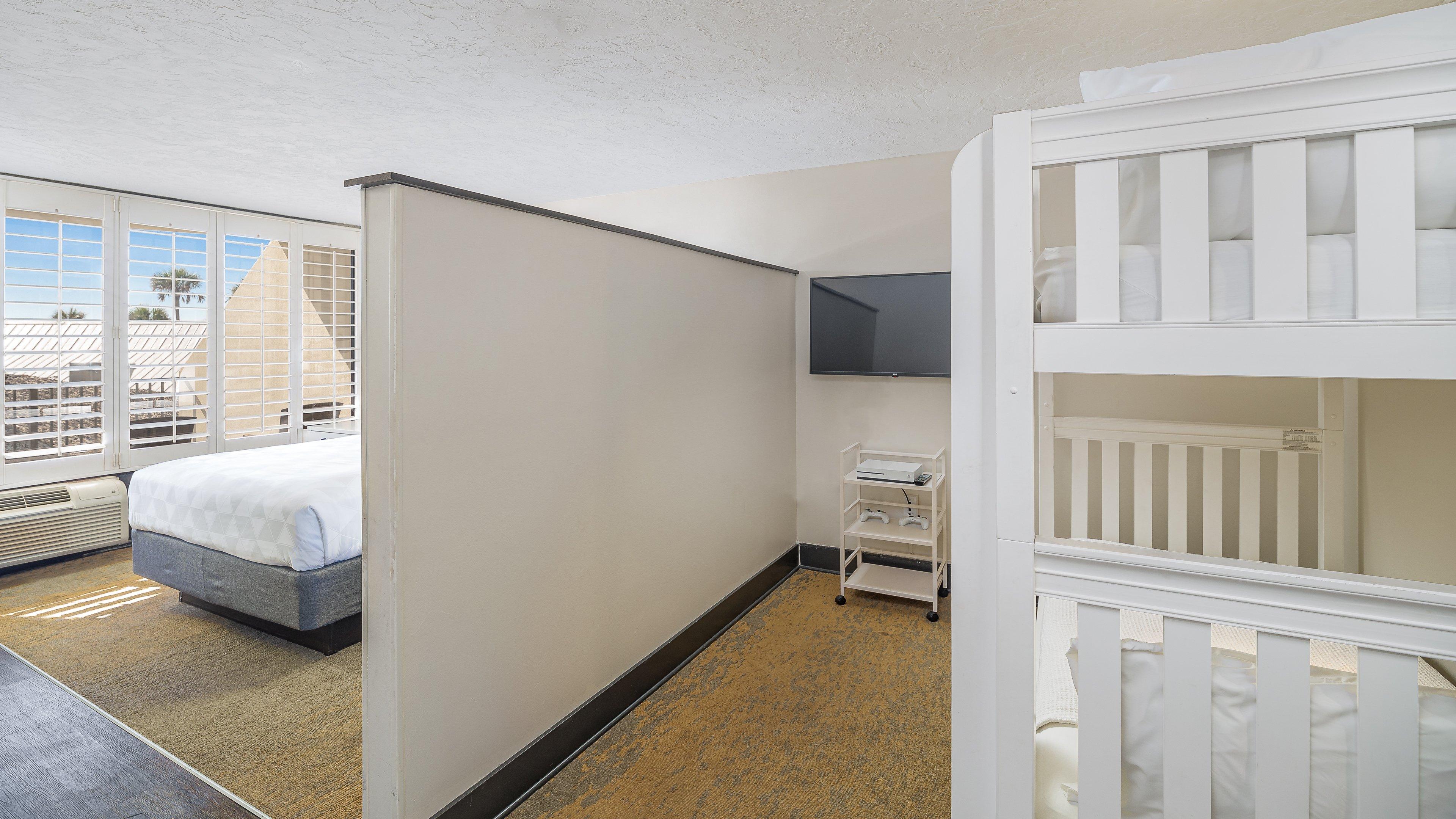 Suite Queen Size Bed