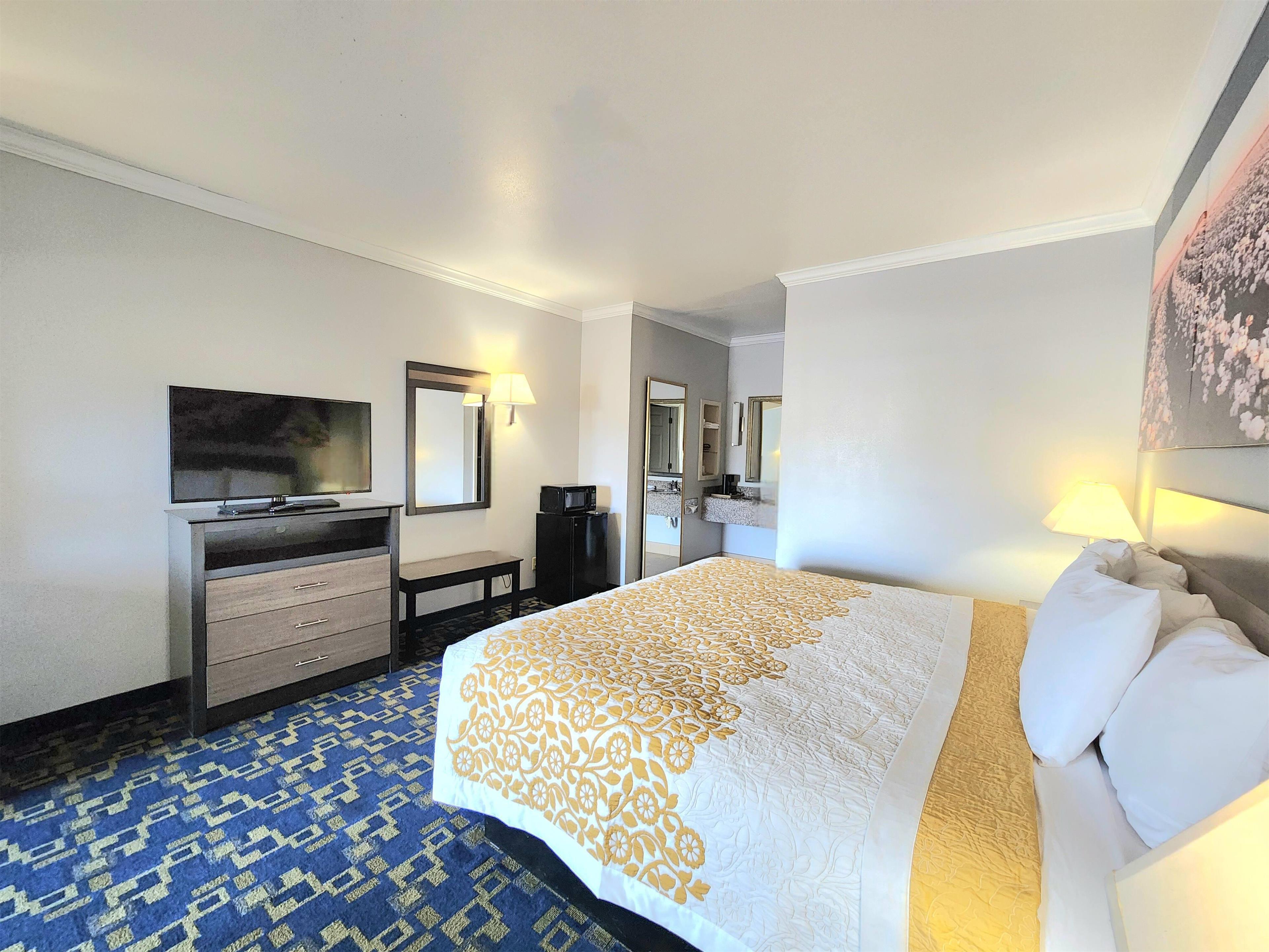 Double King Size Bed