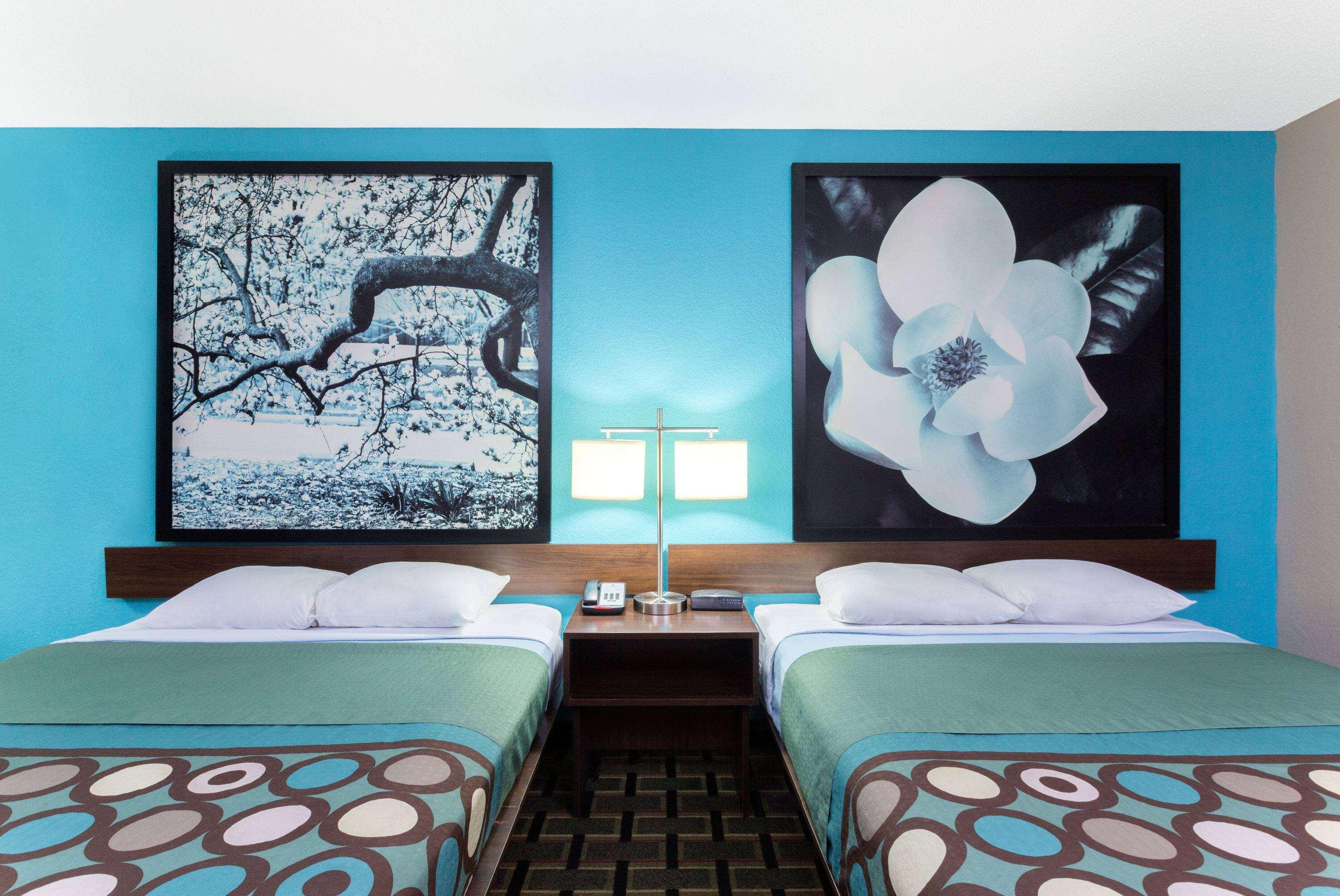 Quadruple Two Queen Beds