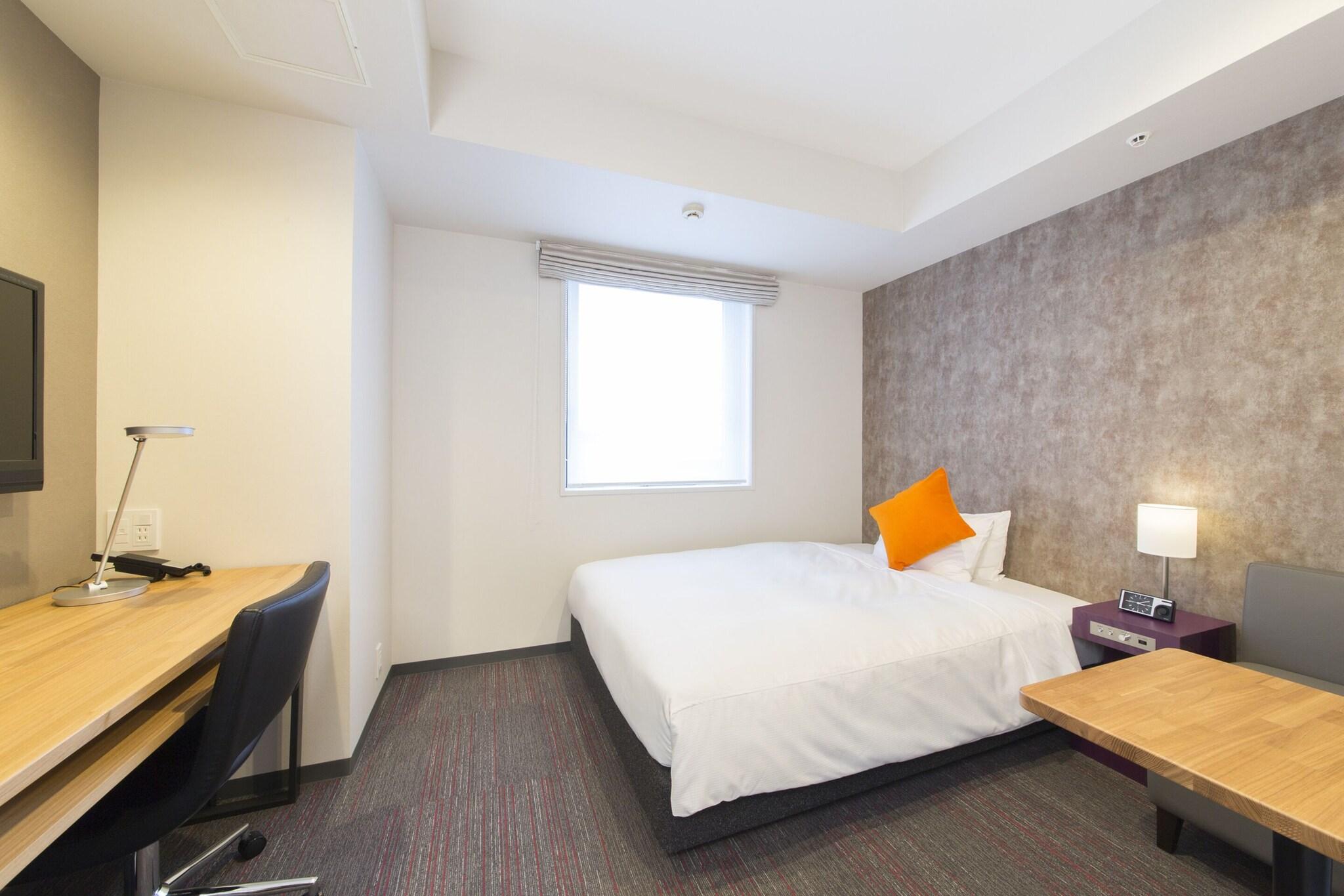 Room Semidouble Non Smoking