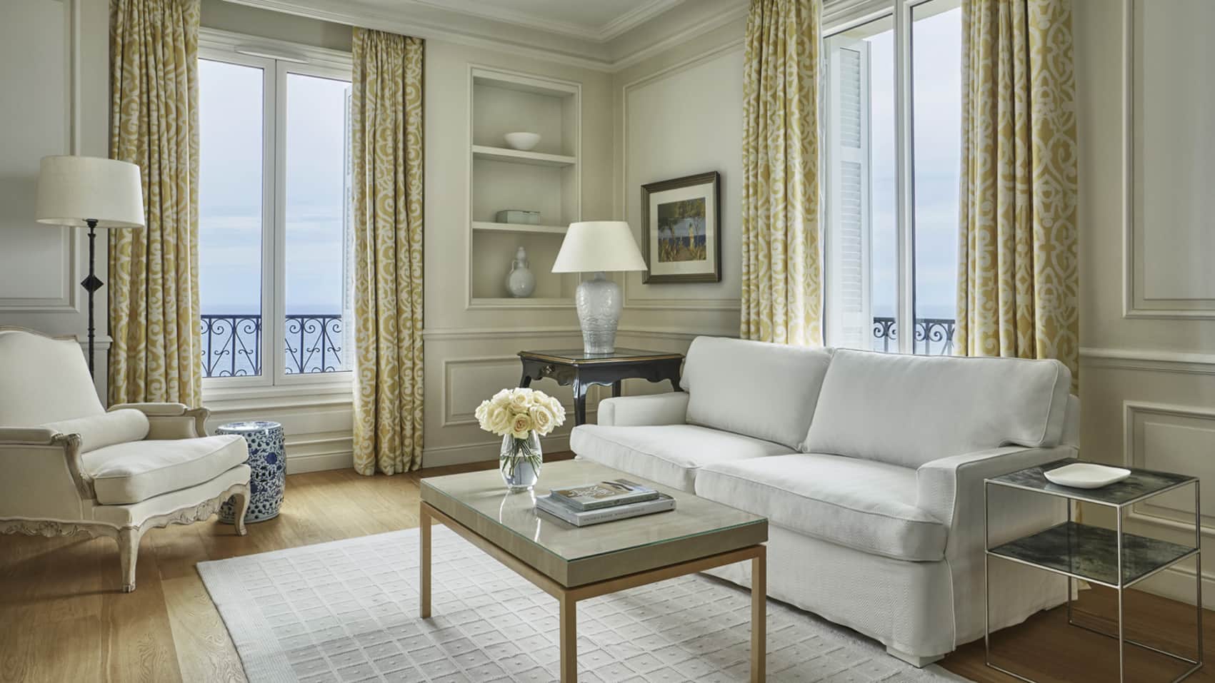 Suite Sea View King Bed