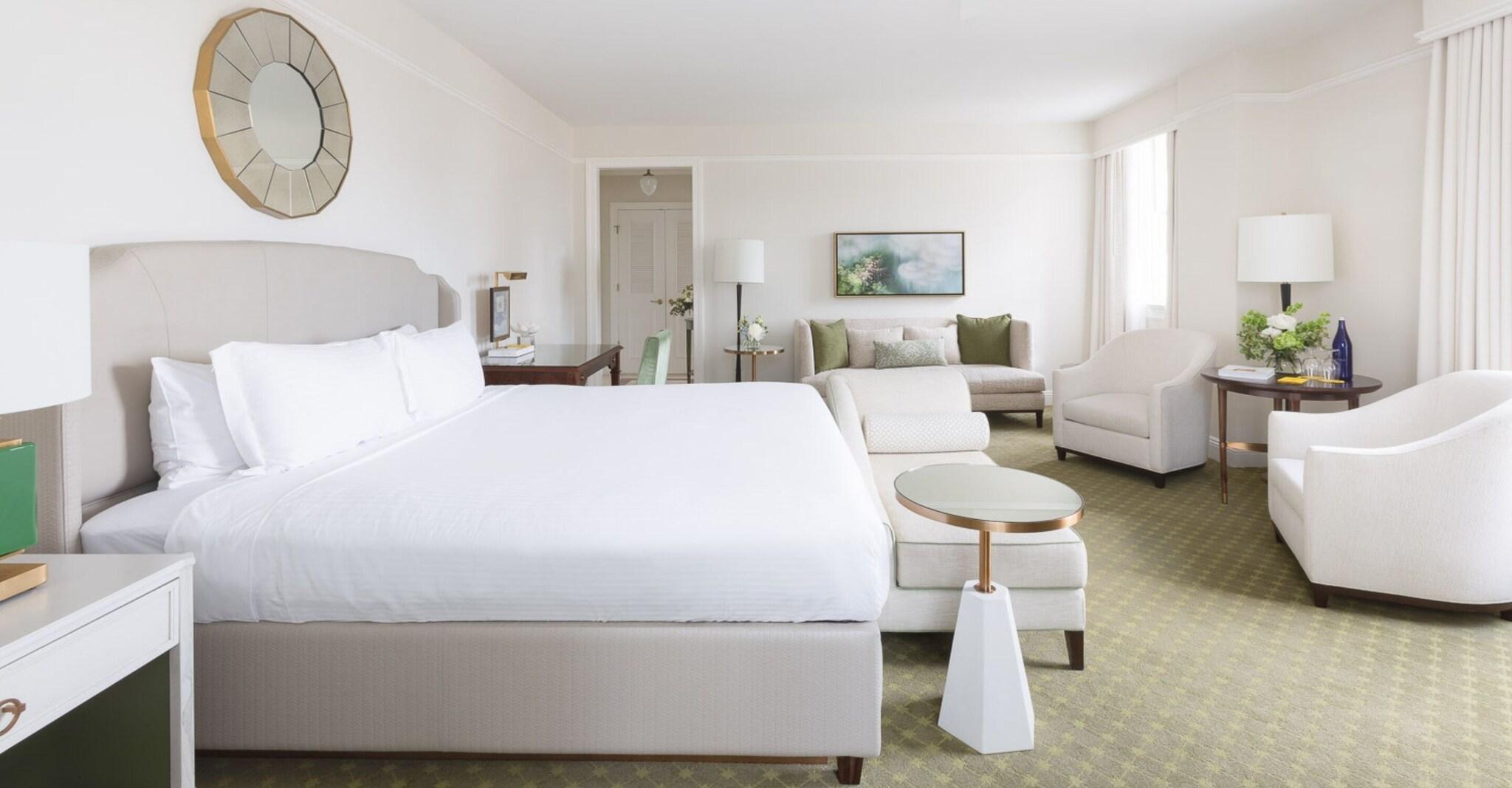 Studio King Size Bed