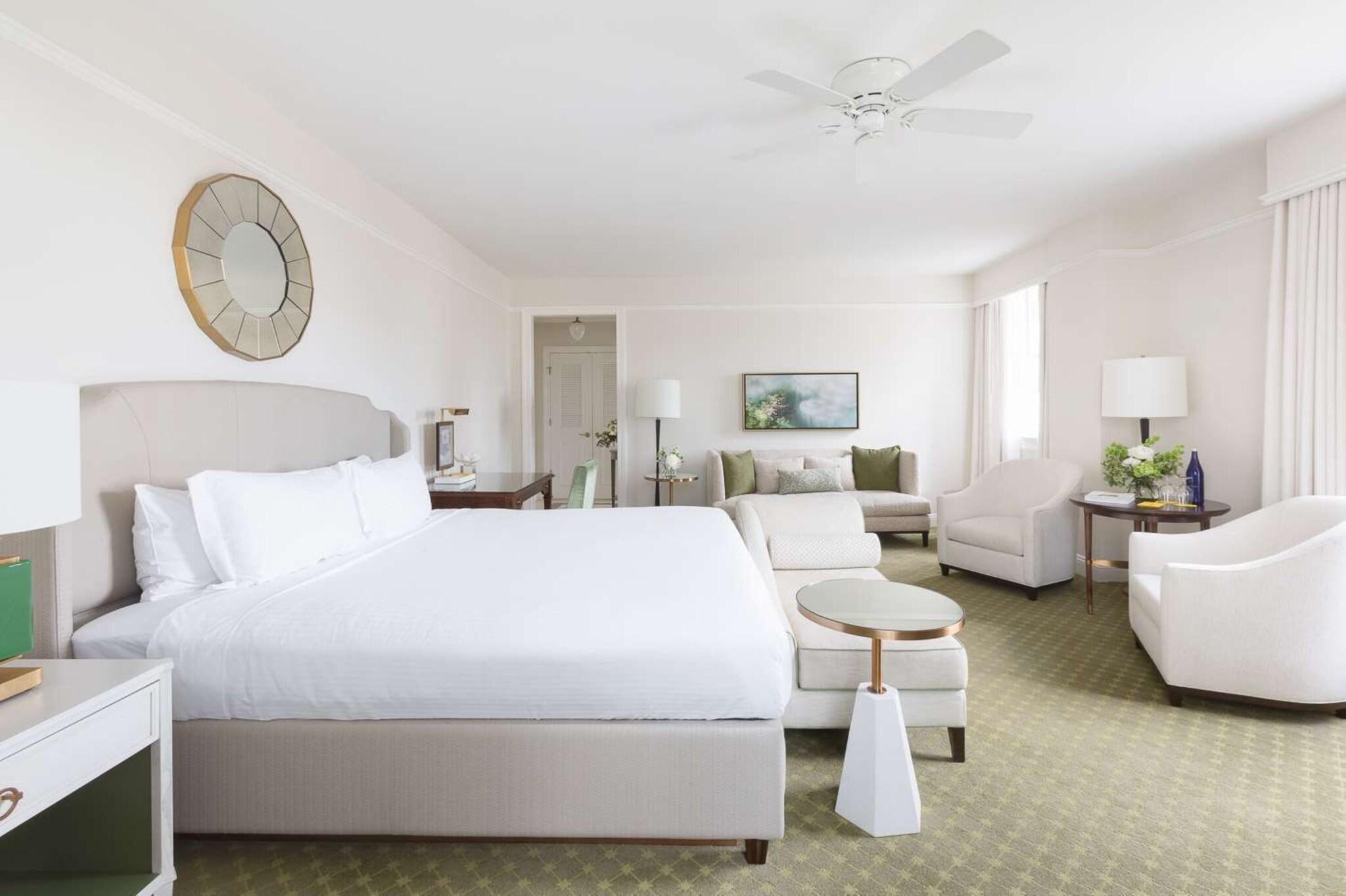 Studio King Size Bed