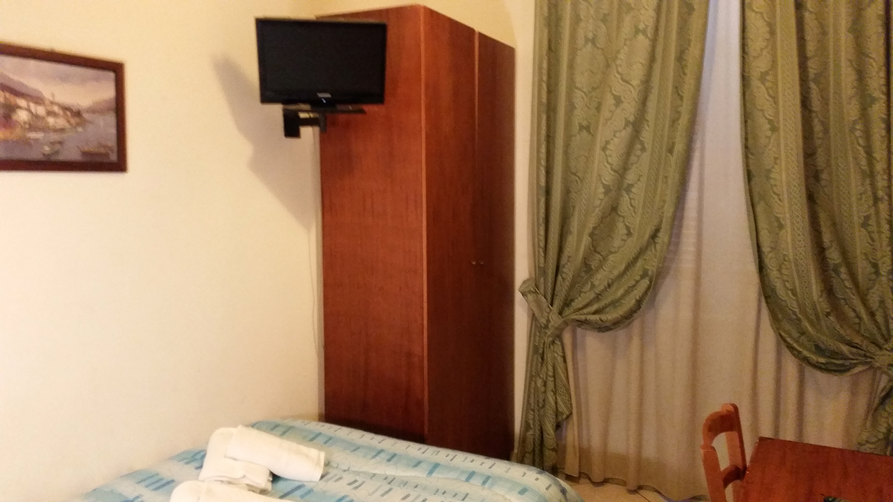 Double or Twin Standard