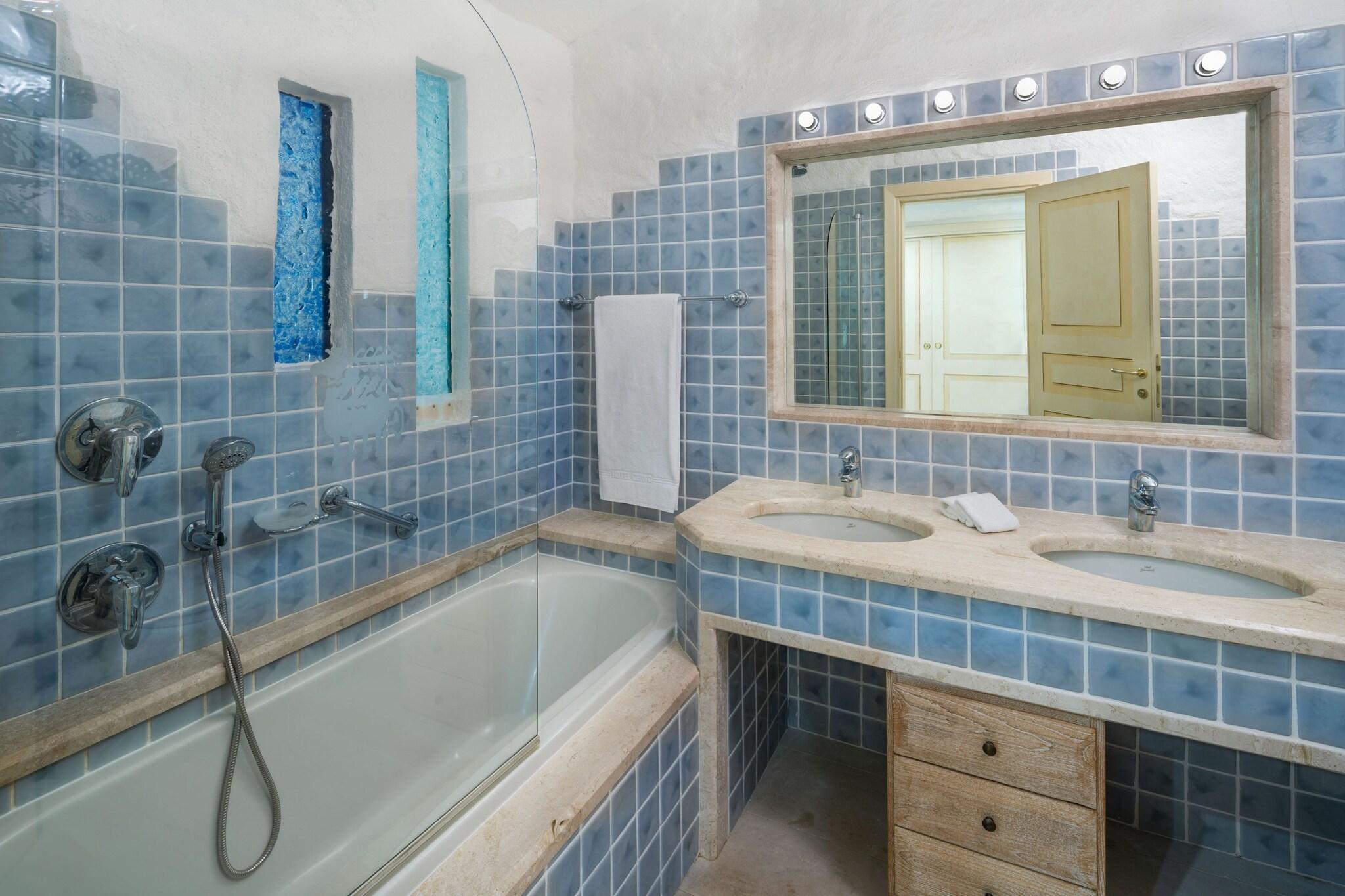 Double Accessible Two Double Beds