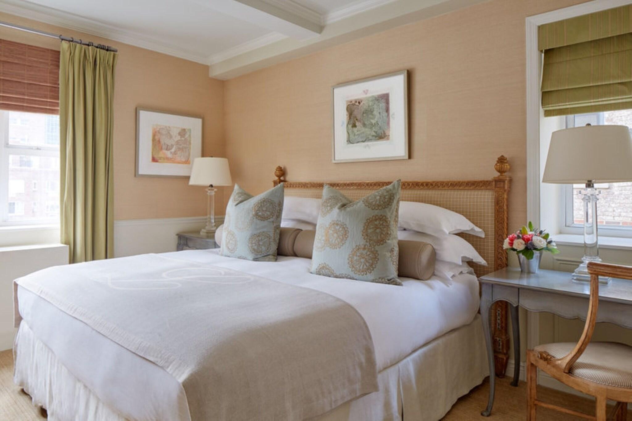 Suite Two Queen Beds One Bedroom