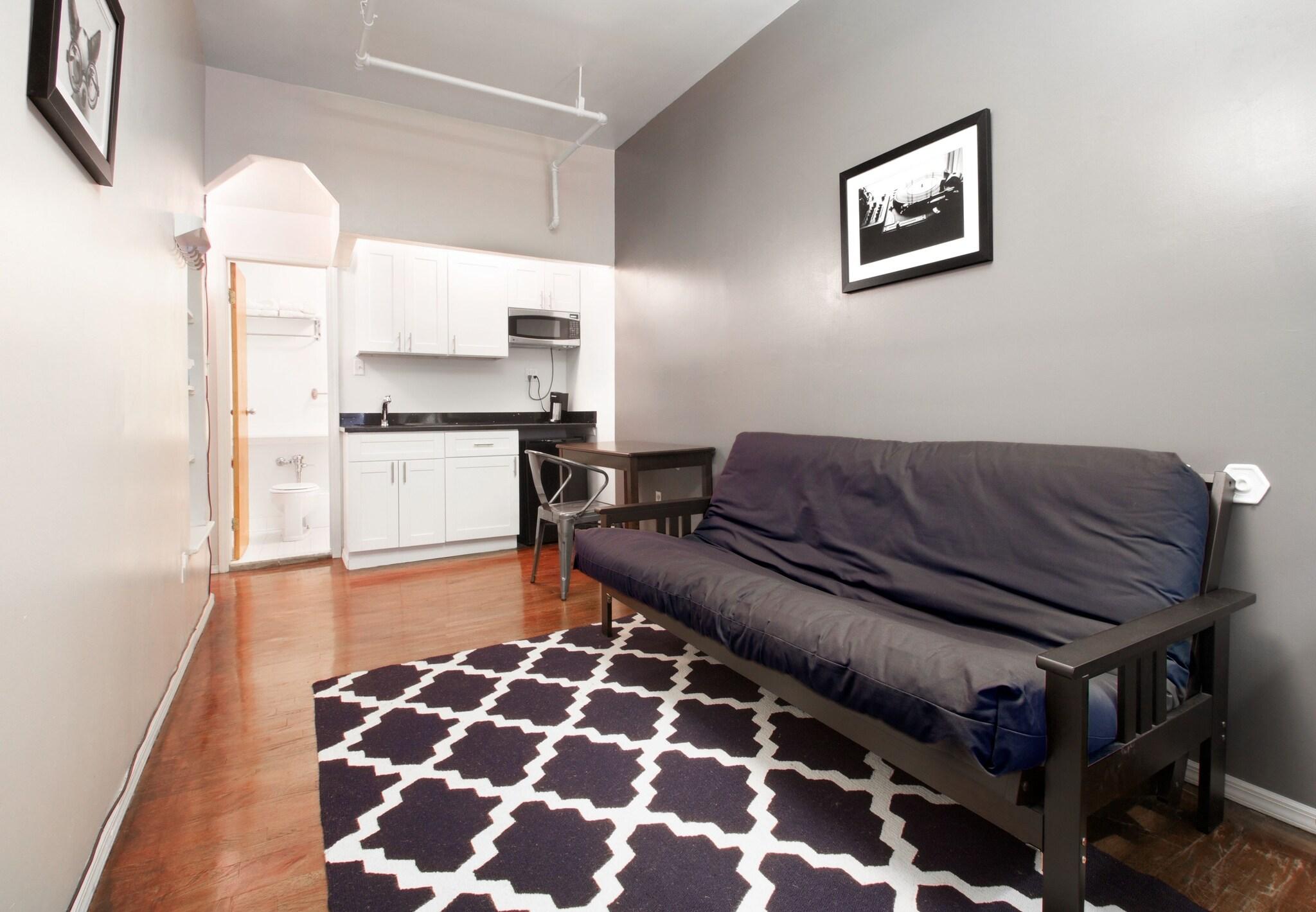 Double Queen Size Bed